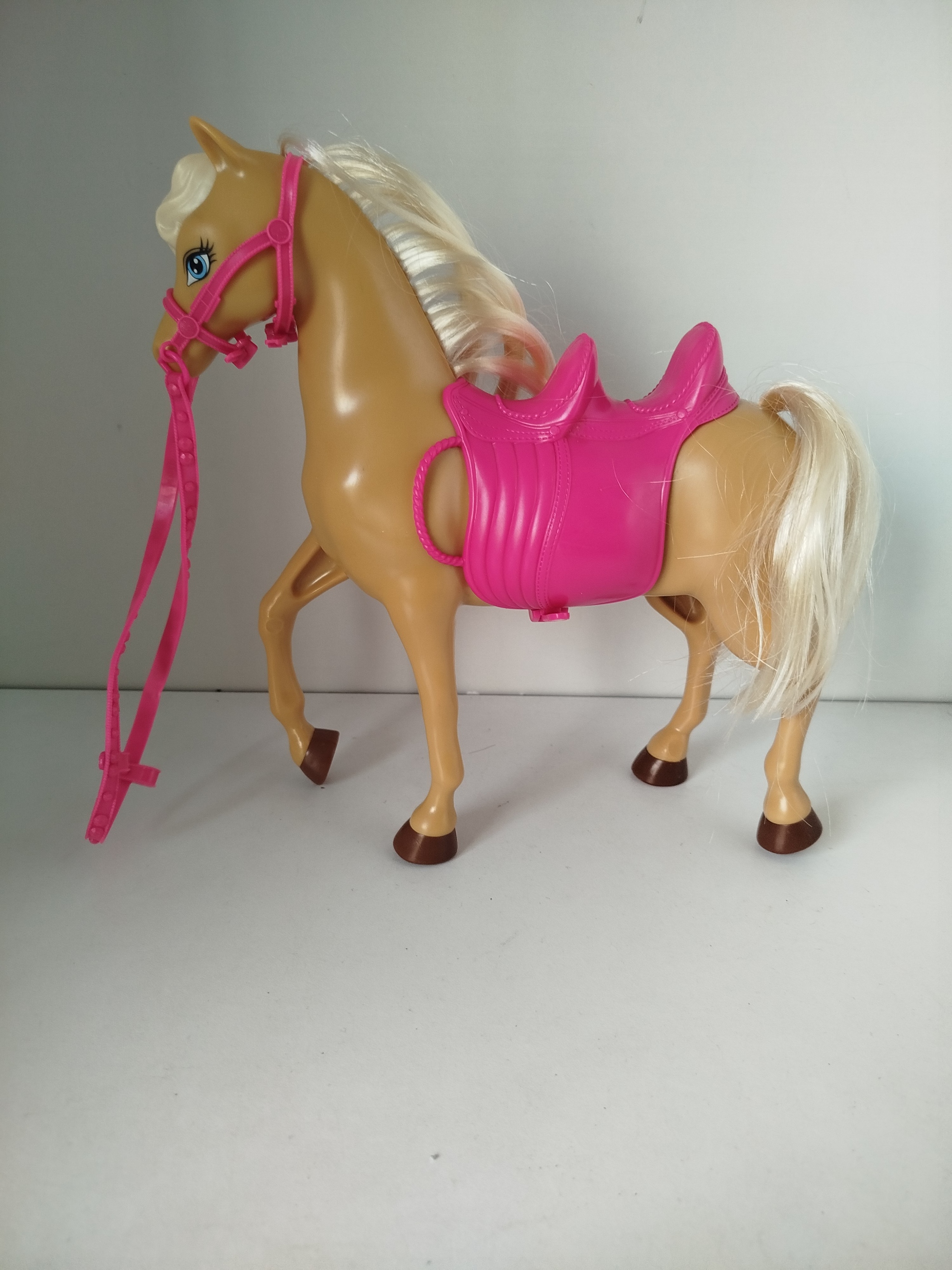 Caballo para Barbie
