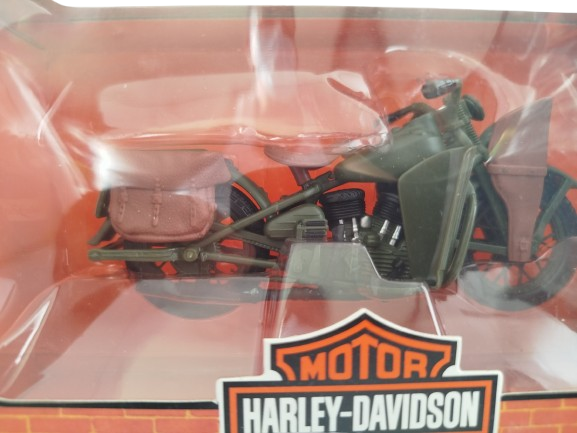Motocicleta Harley Davidson marca maisto.