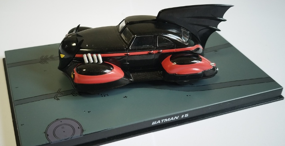 Batman Automobilia - BATMAN 5 - Escala 1:43 fabricado en metal fundido, incluye revista con historia del modelo