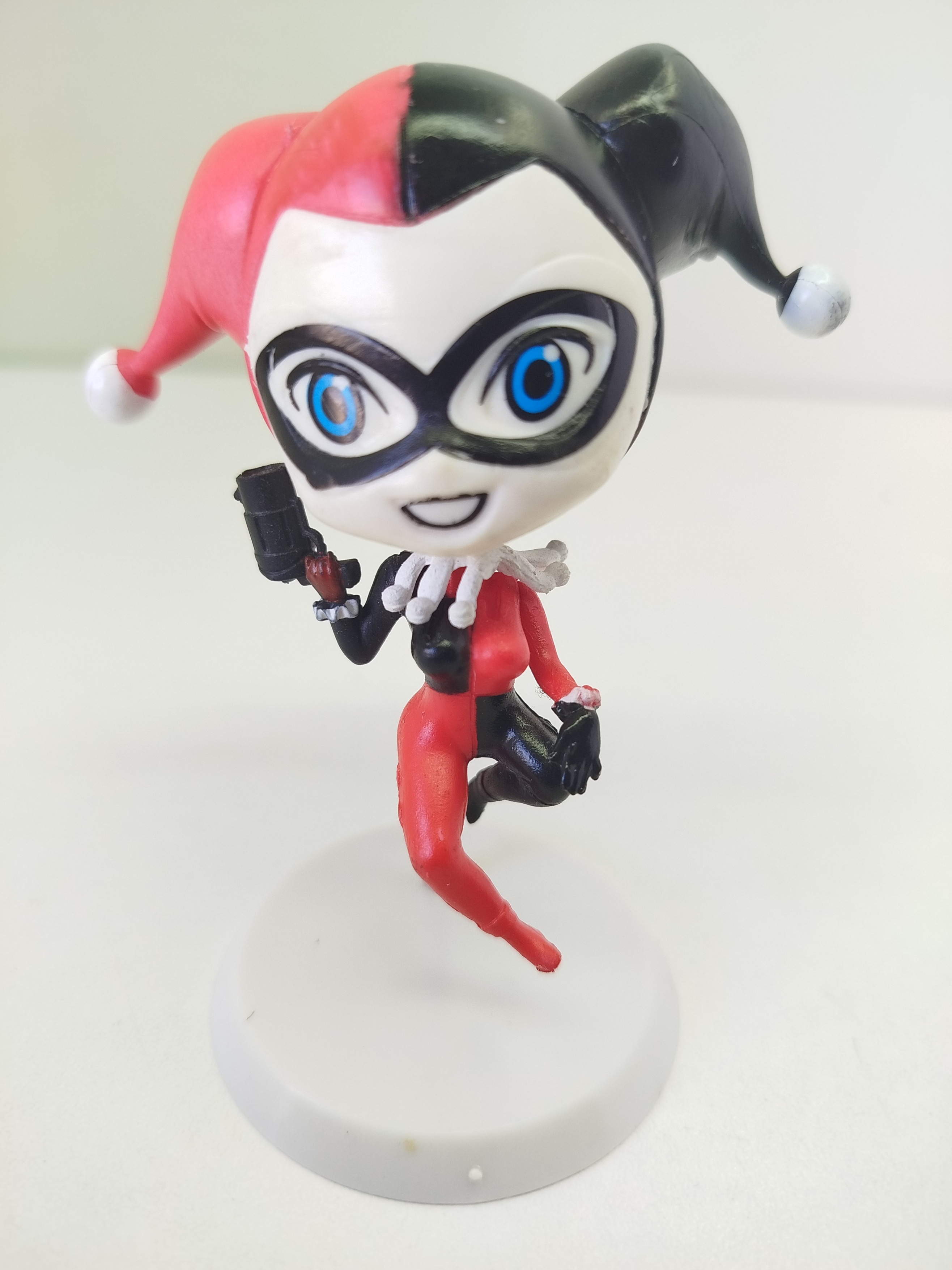 Bat Girl, Harley Quinn  y  CatWoman