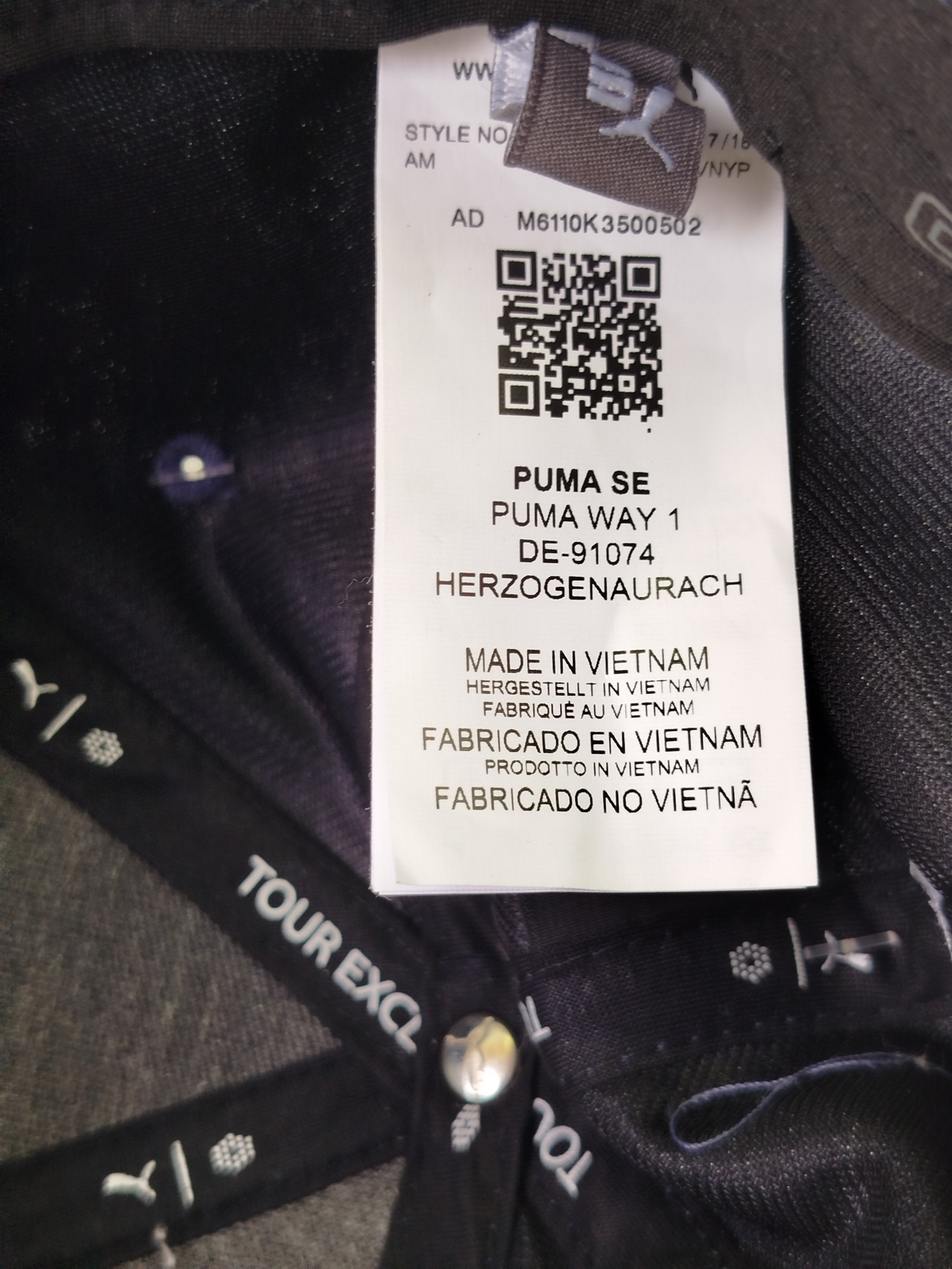 Gorra PUMA Gof Utility Patch 110 Snapback en color azul melange. Incluye parches intercambiables. Teconología Flexfit 110 para ajuste cómodo y ajustable