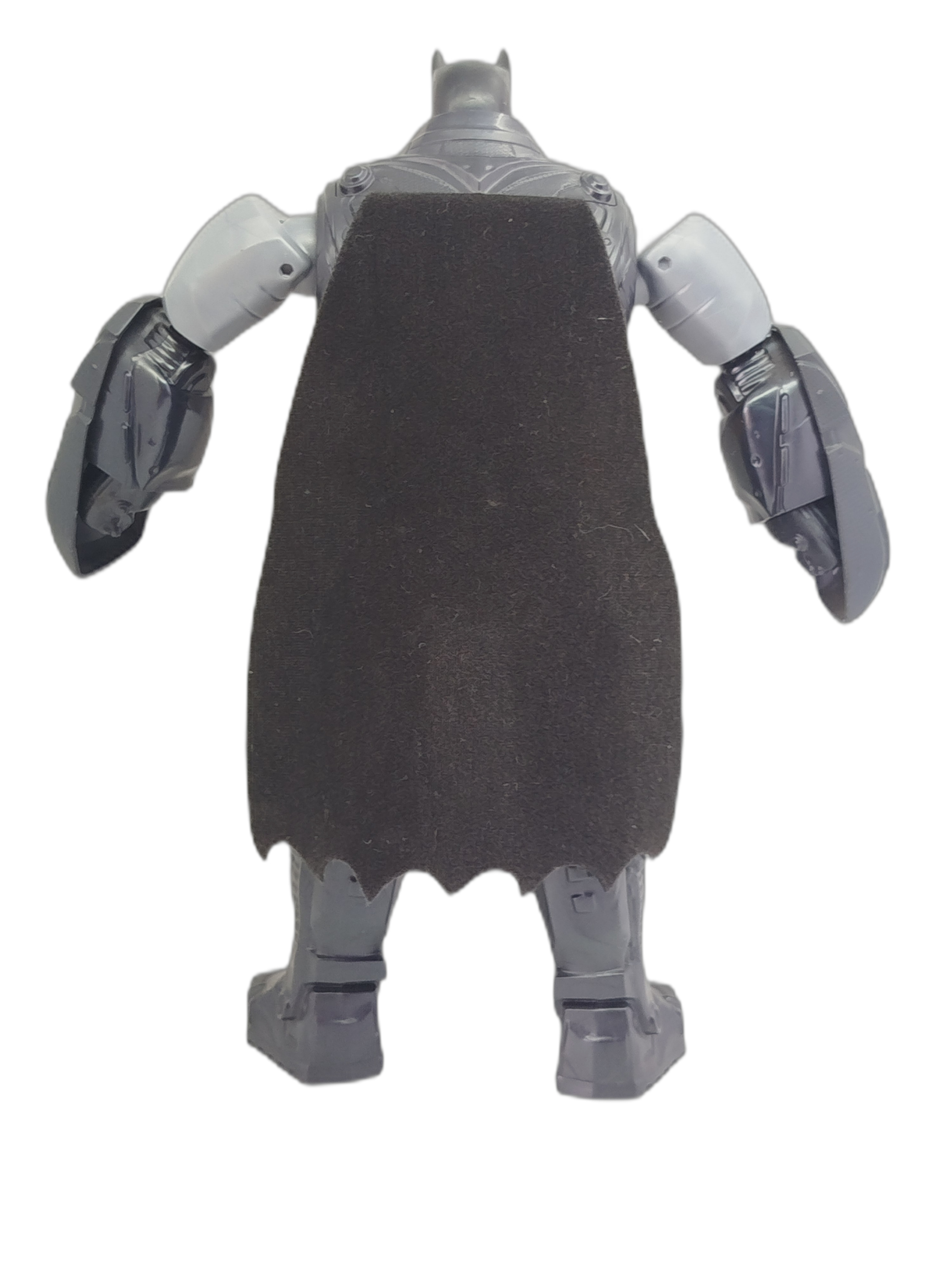 Batman con Armadura Thrasher (Thrasher Armor Batman Deluxe), de la línea Batman Missions / Batman Unlimited