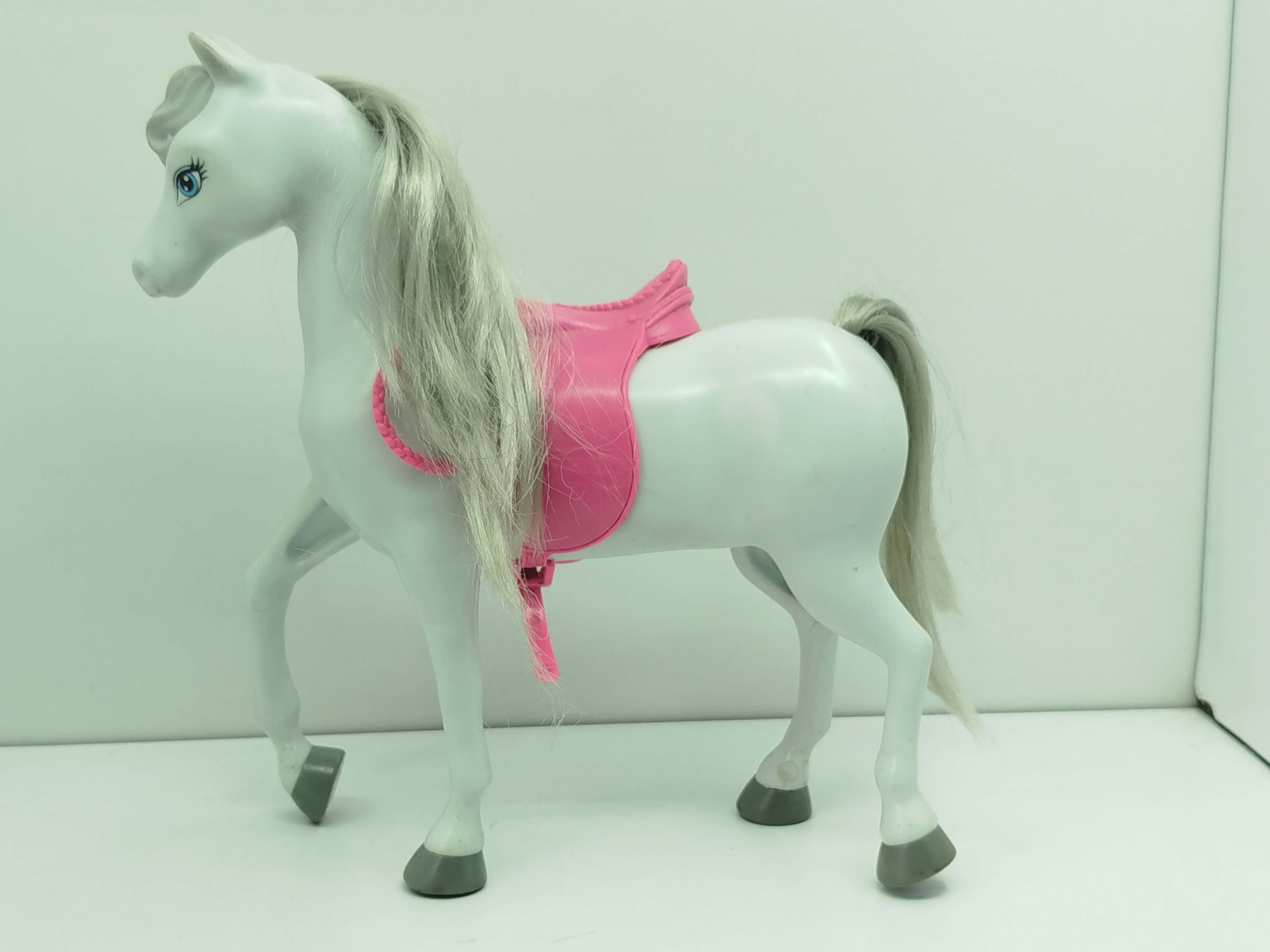 caballo de juguete de Barbie