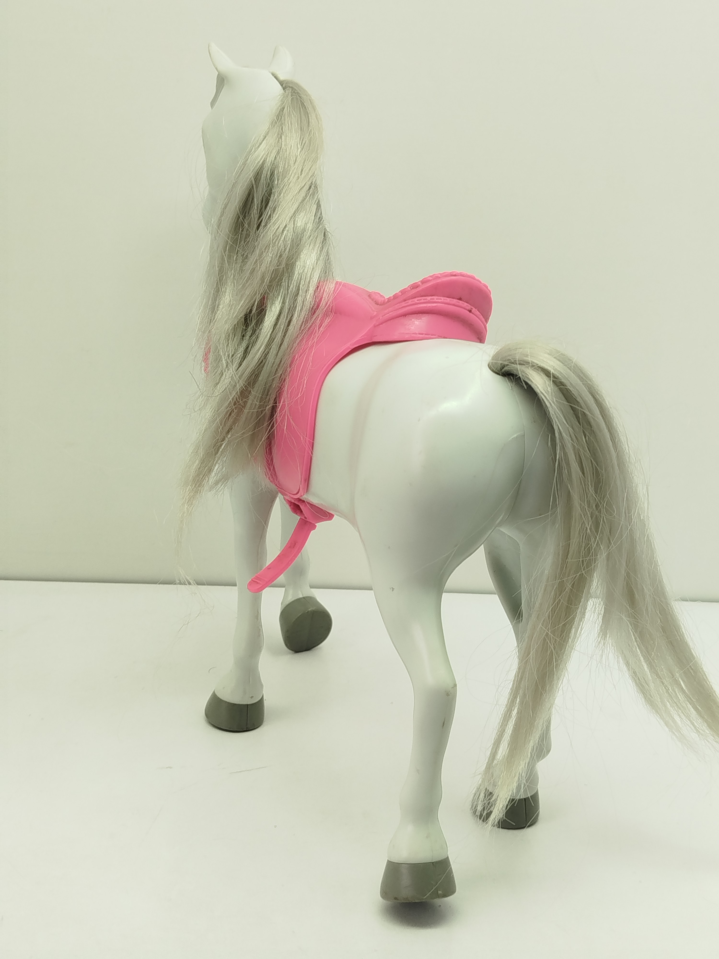 caballo de juguete de Barbie
