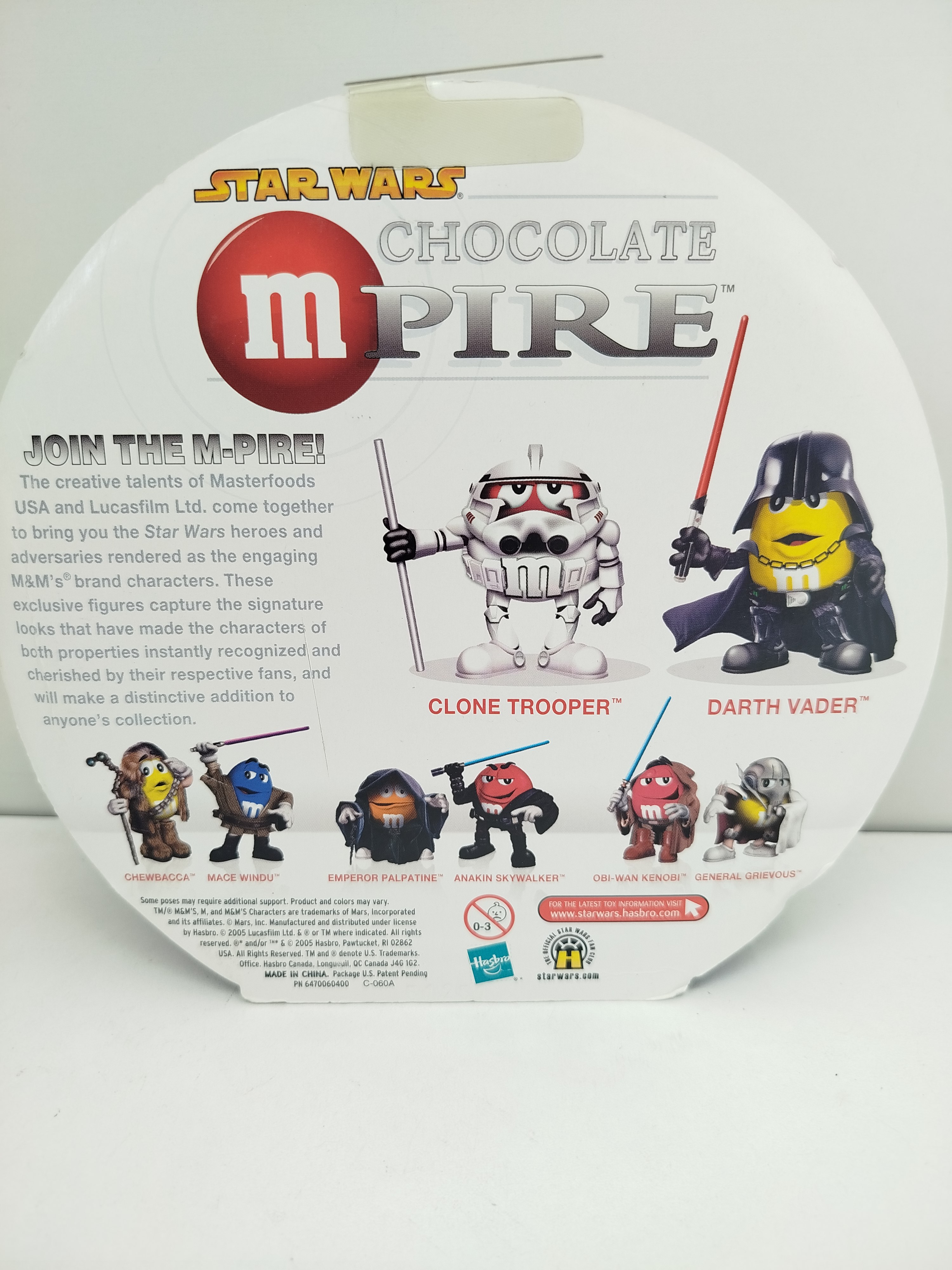 Star Wars: Chocolate M-Pire. Personajes de M&M'S transformados en Clone Trooper y Darth Vader