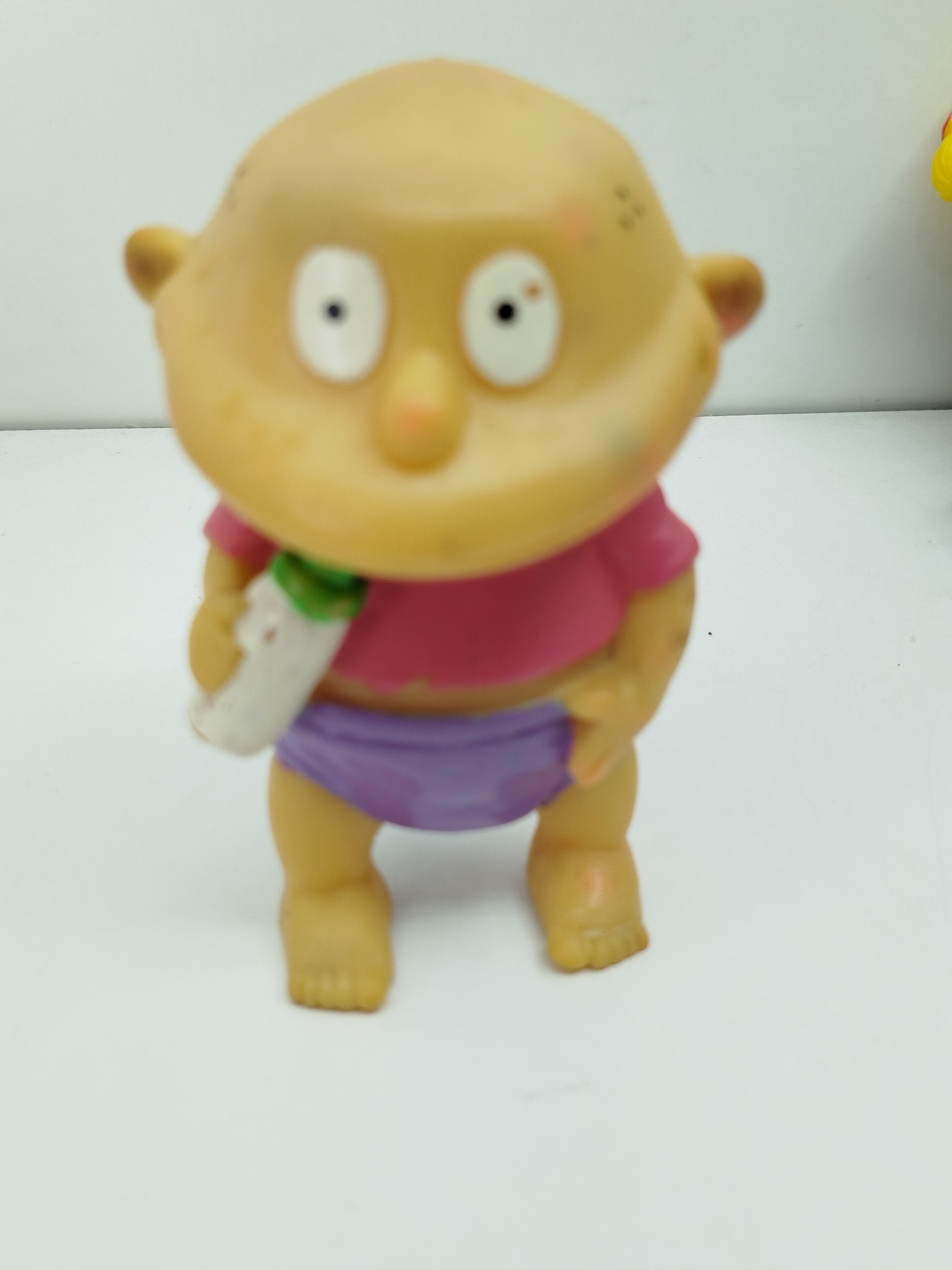  6 figuras de vinilo/goma que pertenecen a la colección promocional de Burger King de 1998