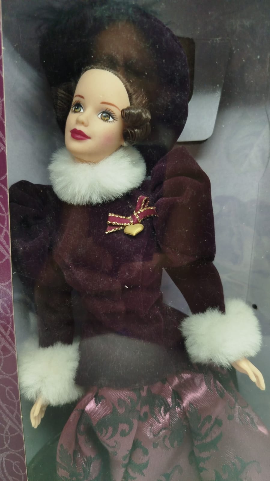 Barbies  -     Holiday Traditions Barbie - Edición Especial exclusiva para Hallmark