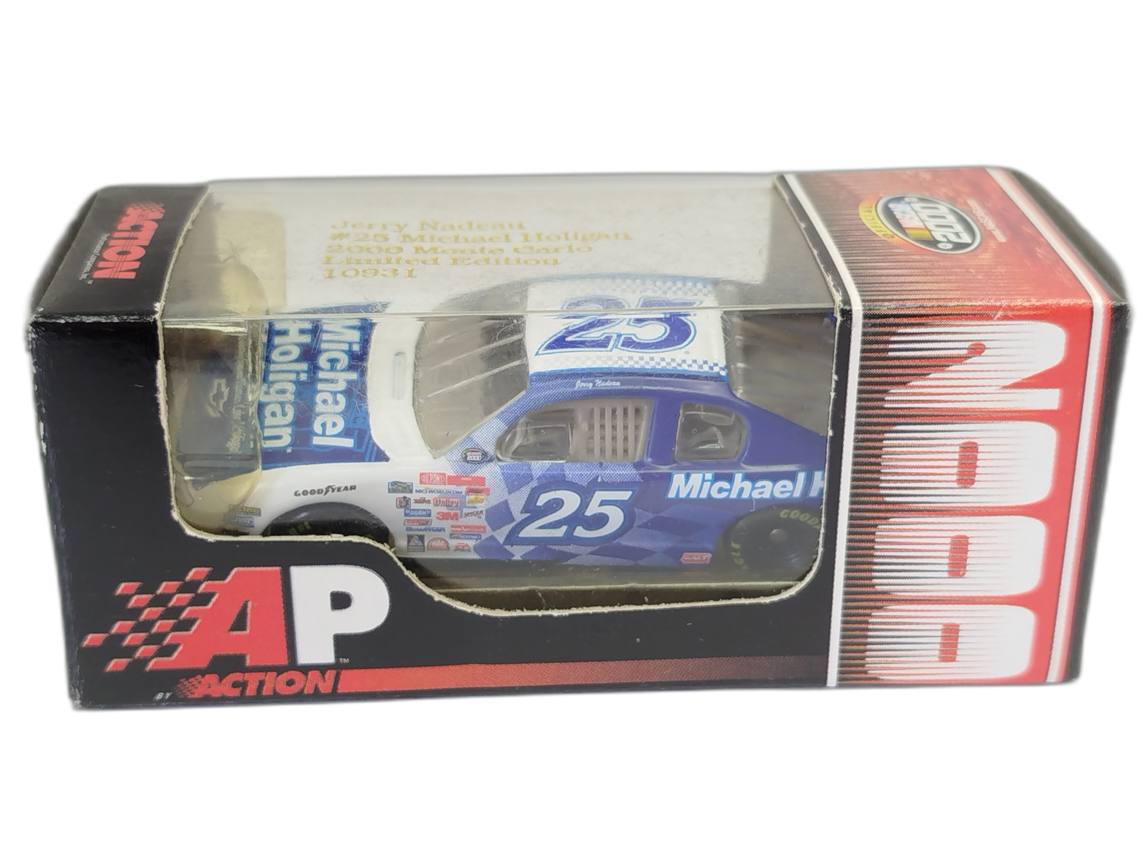 Carro Chevrolet Monte Carlo del año 2000 del piloto Jerry Nadeau (número 25), patrocinado por Michael Holigan y fabricado igualmente por Action Racing Collectibles