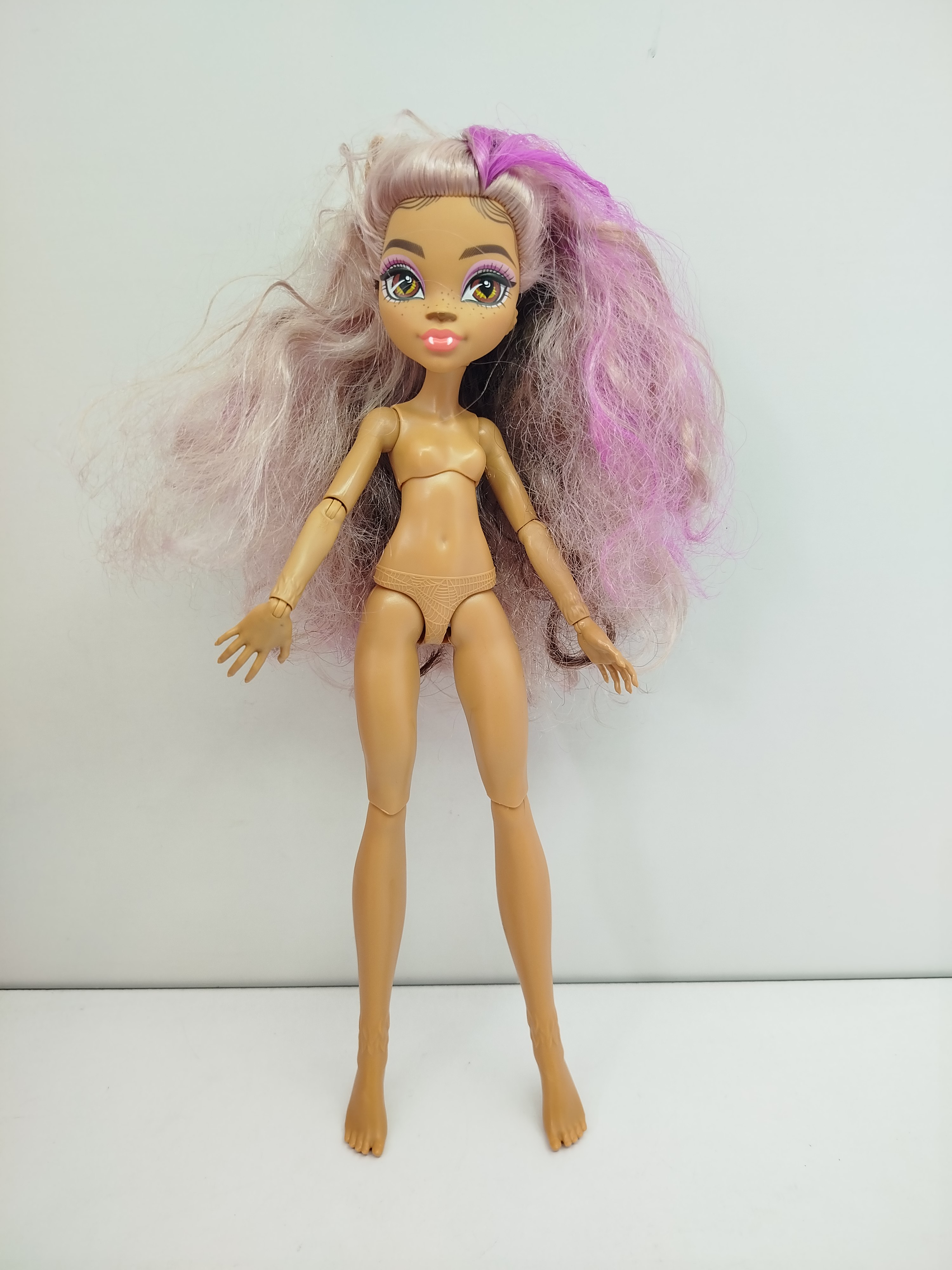 Monster High -  Clawdeen Wolf, la mujer lobo coprotagonista de la franquicia, en su versión de la Generación 3 (G3),