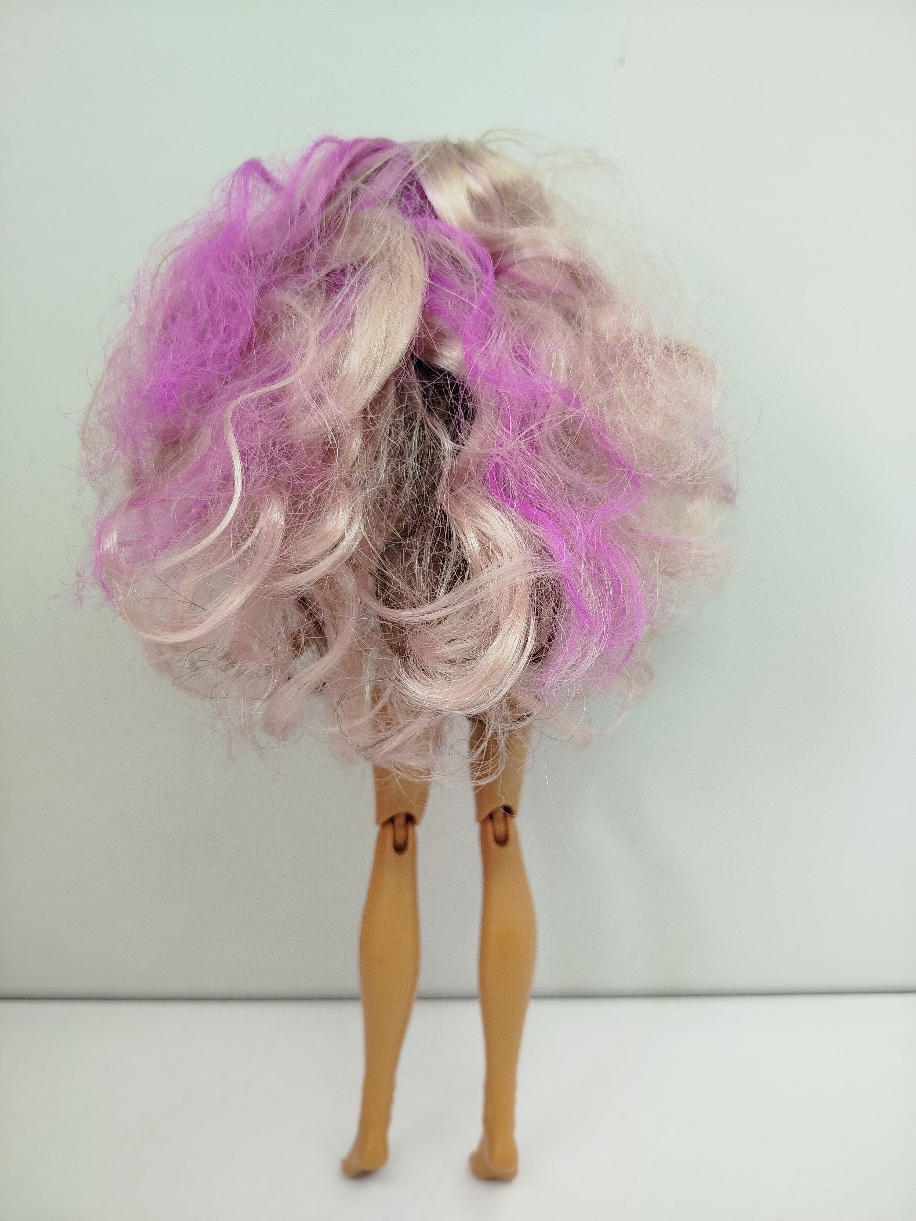 Monster High -  Clawdeen Wolf, la mujer lobo coprotagonista de la franquicia, en su versión de la Generación 3 (G3),