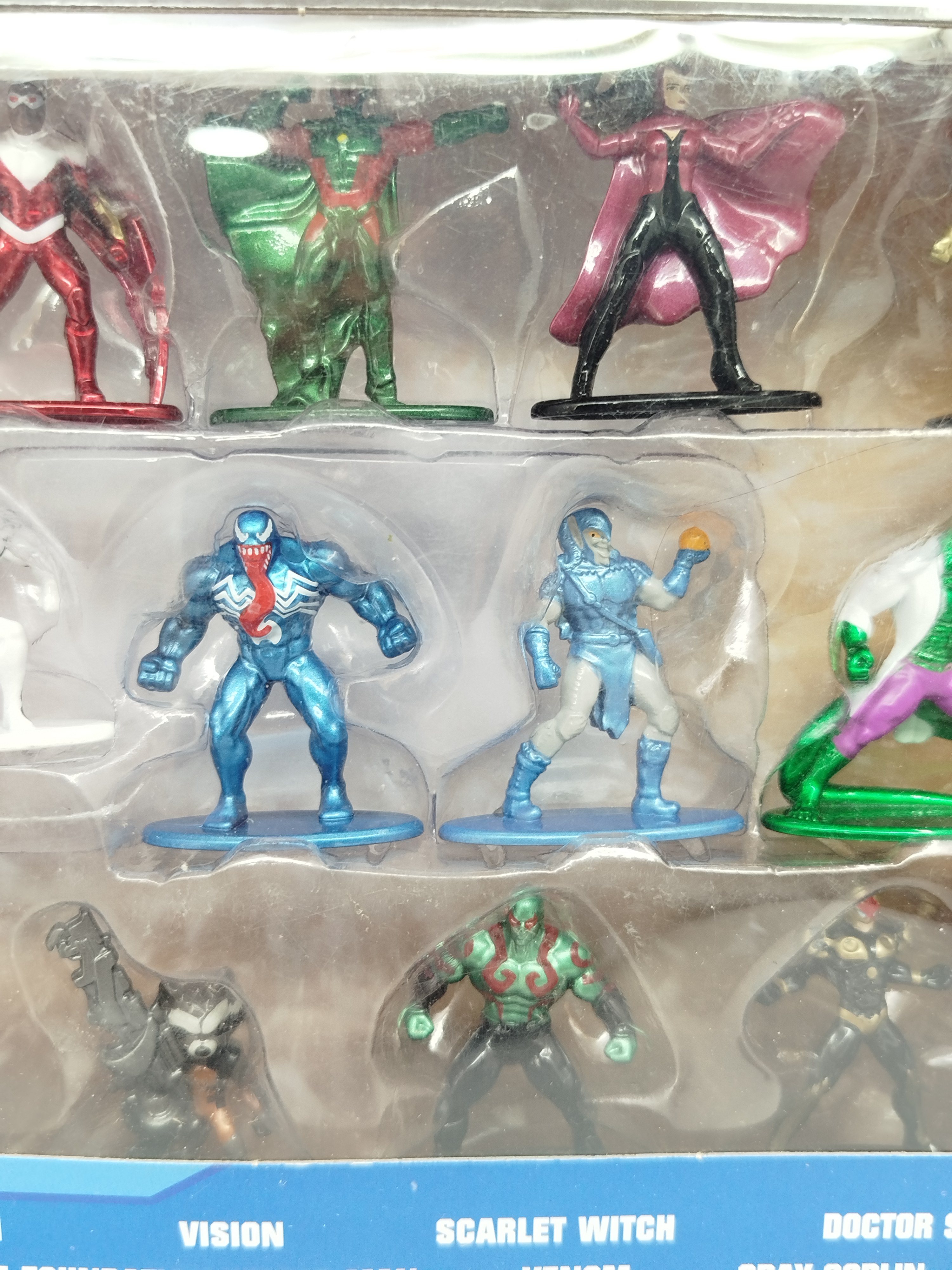 Set de 20 Figuras coleccionables de Metal de Minecraft de la linea Nano Metalfigs - Personajes de Marvel