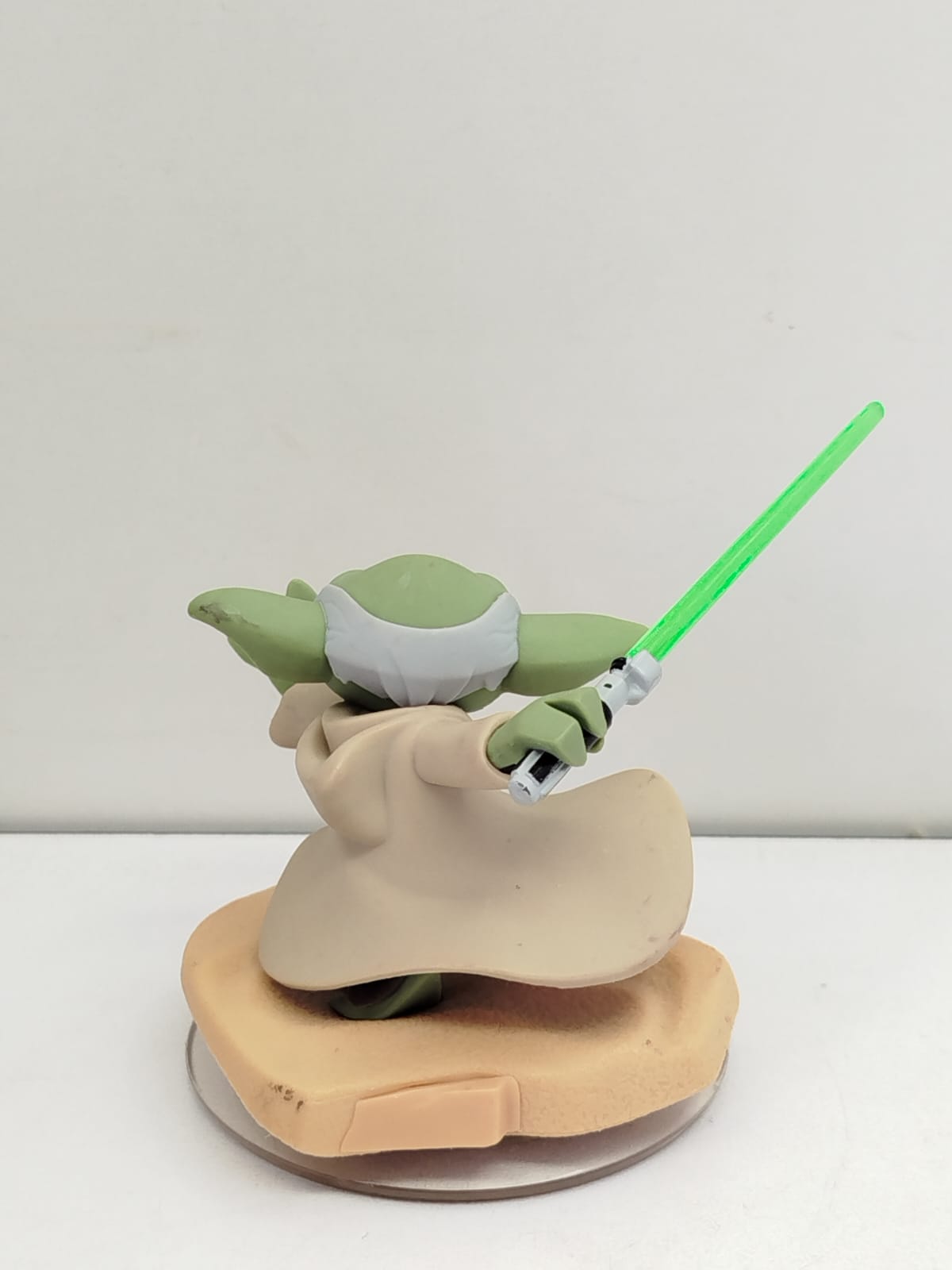INFINITY -    Yoda de la colección Disney Infinity 3.0, correspondiente a la saga de Star Wars