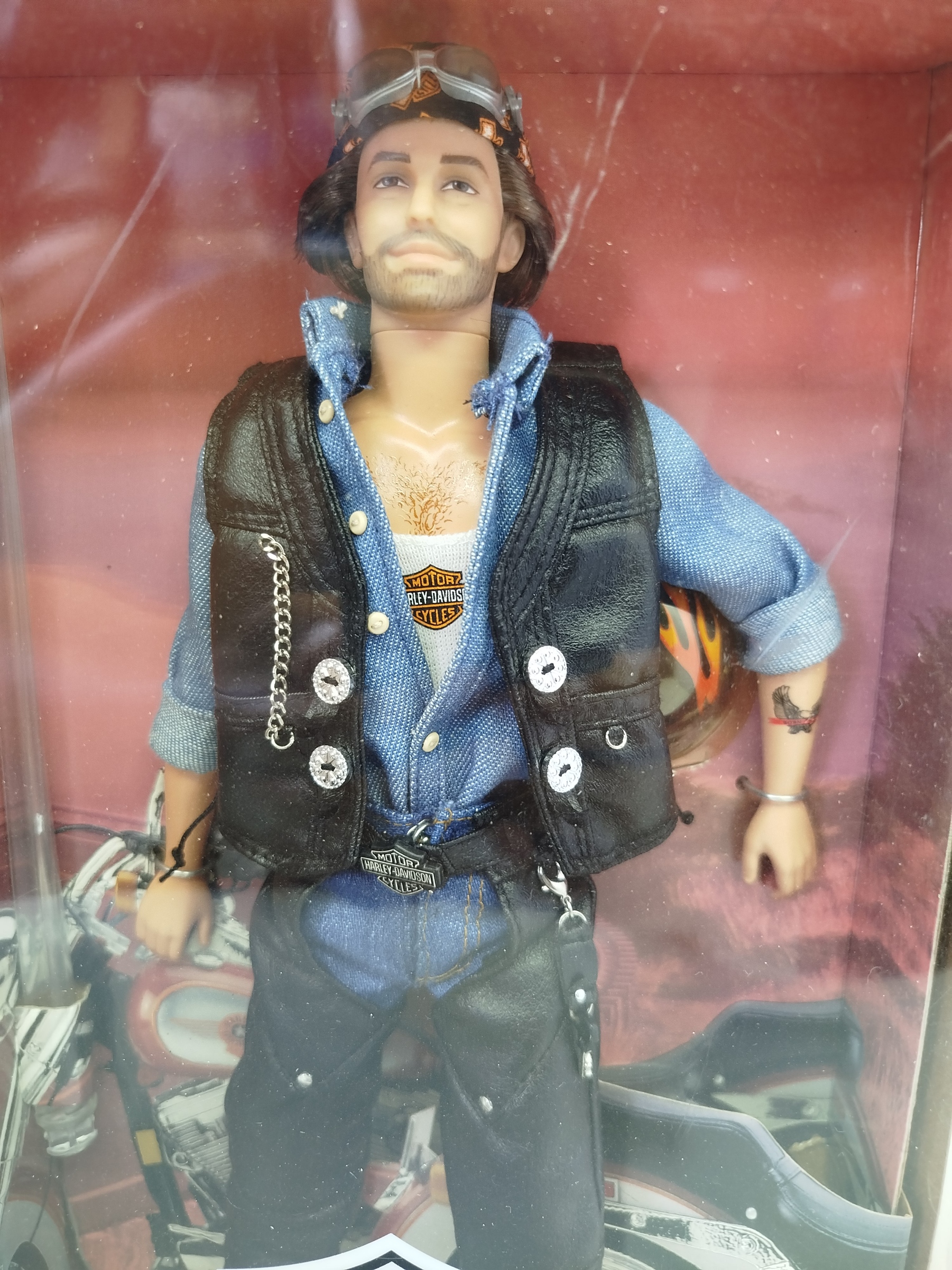 Barbie - Harley-Davidson Ken Doll #2, fabricado por Mattel en 1999. Caja en buen estado