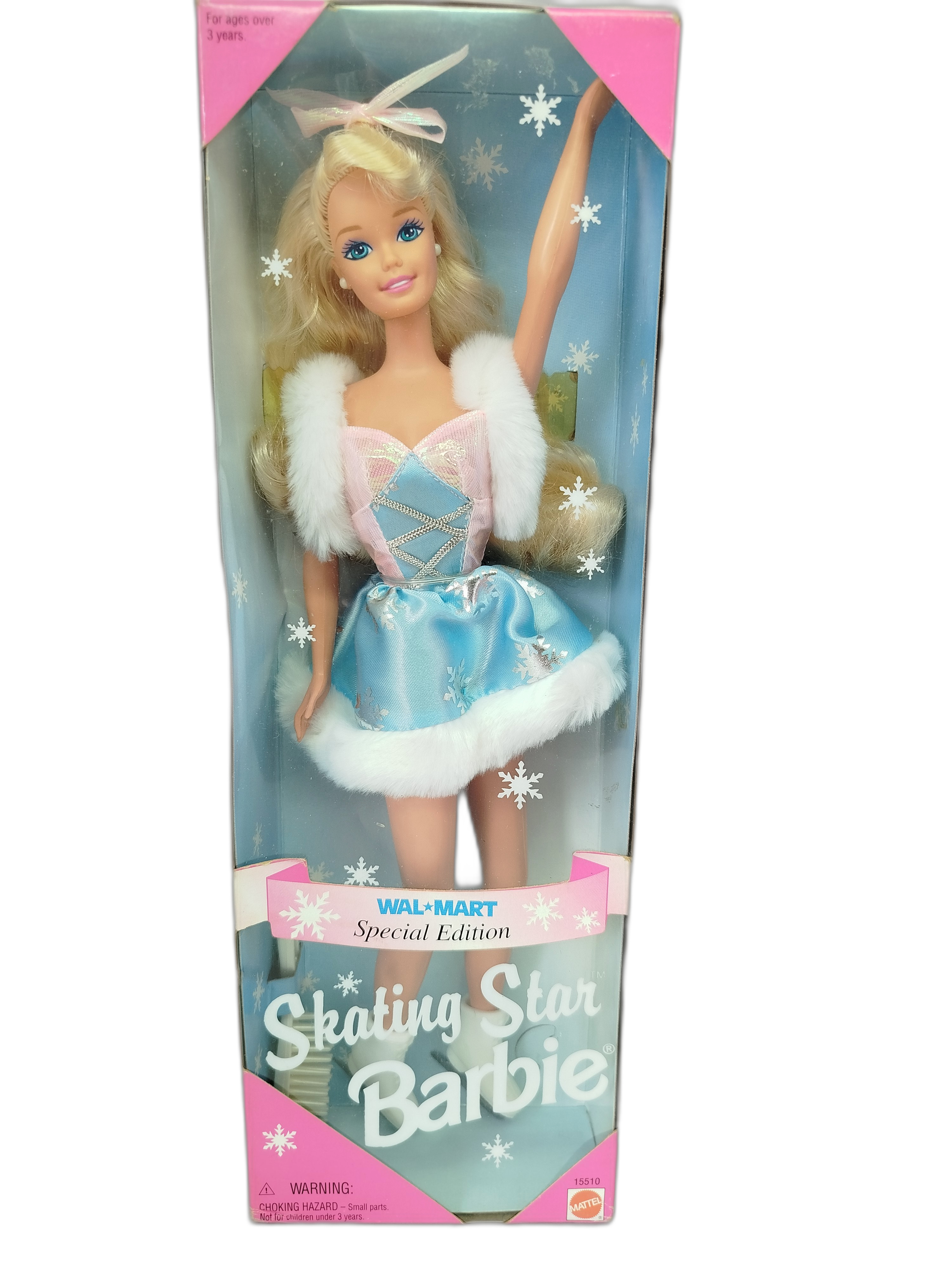 Barbie -Skating Star Barbie (Wal-Mart Special Edition), lanzada oficialmente al mercado en el año 1995.