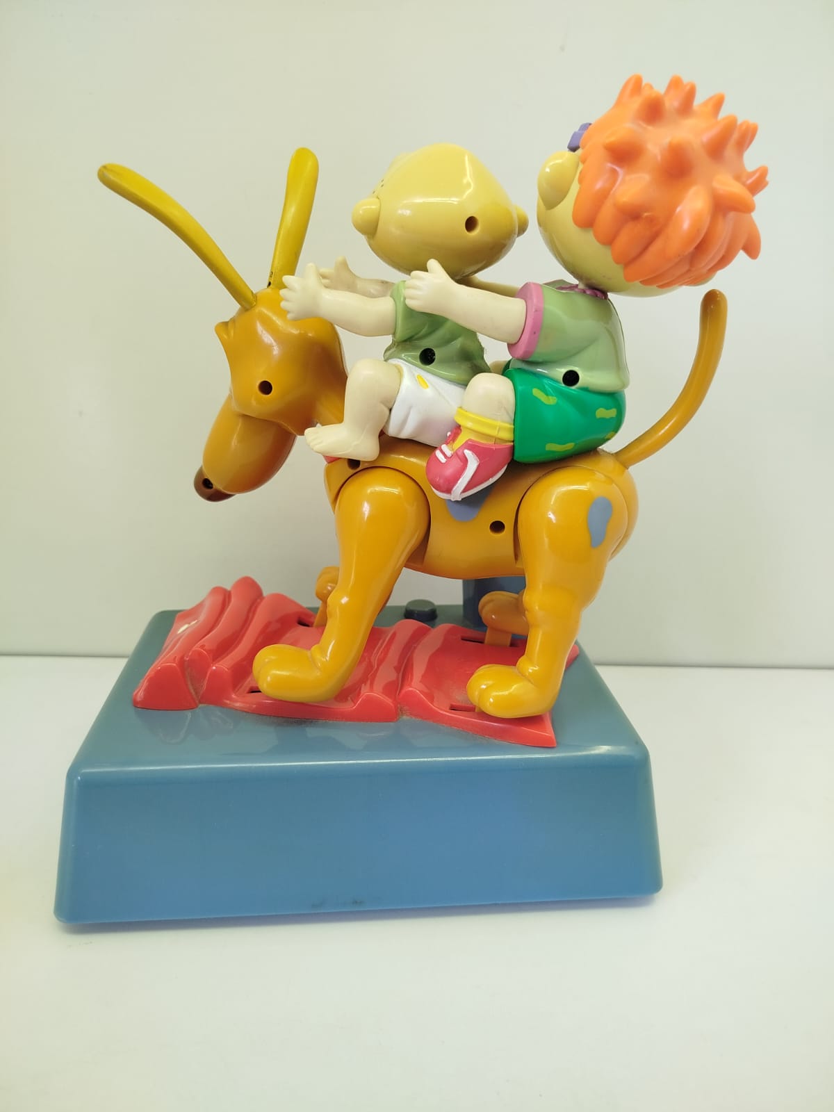 Alcancia electrónica y musical de los Rugrats 