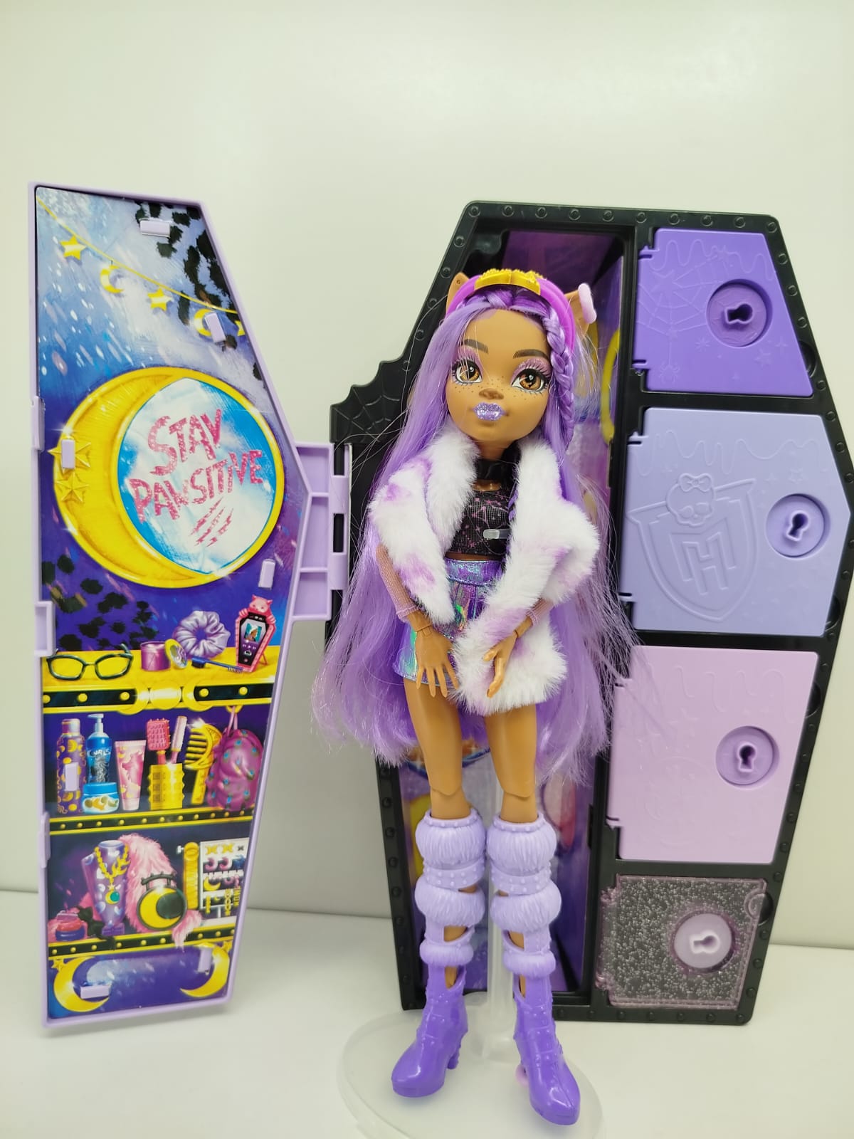 Clawdeen Wolf de la colección Monster High Skulltimate Secrets: Fearidescent (Serie 2).