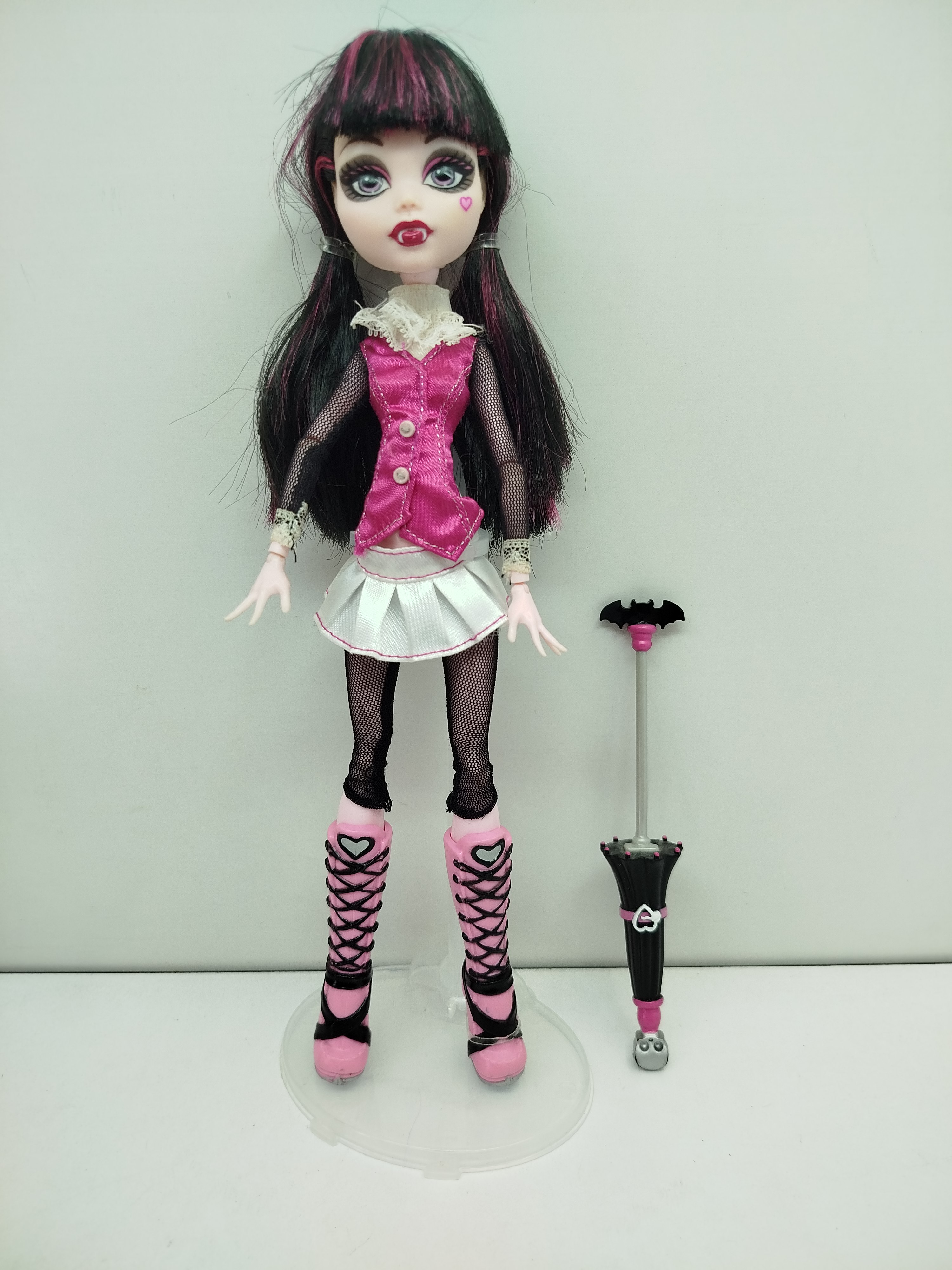 Draculaura Creeproduction (o la primera edición clásica) de Monster High