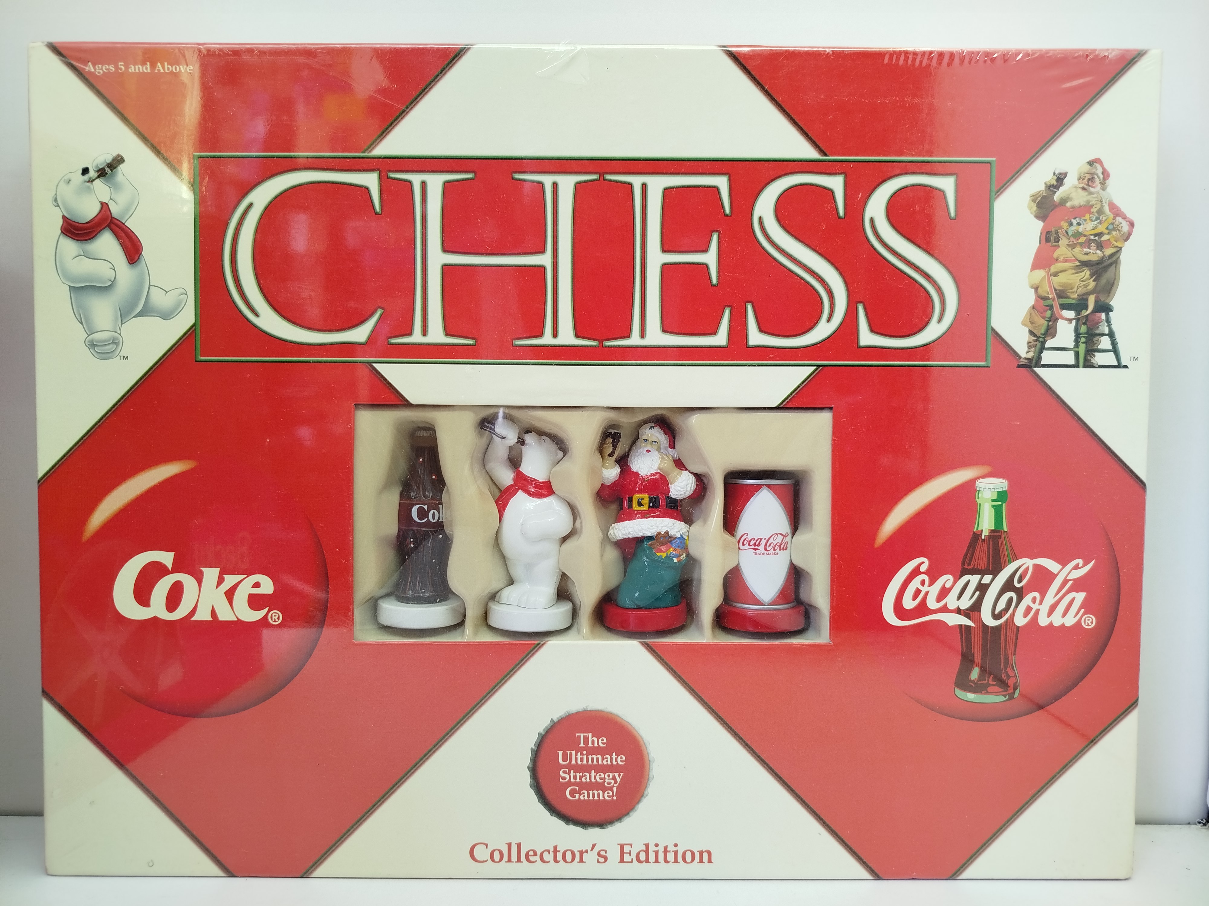  Ajedrez Coca-Cola Collector's Edition, producido por la marca USAopoly originalmente alrededor del año 2002. En su caja original sin destapar
