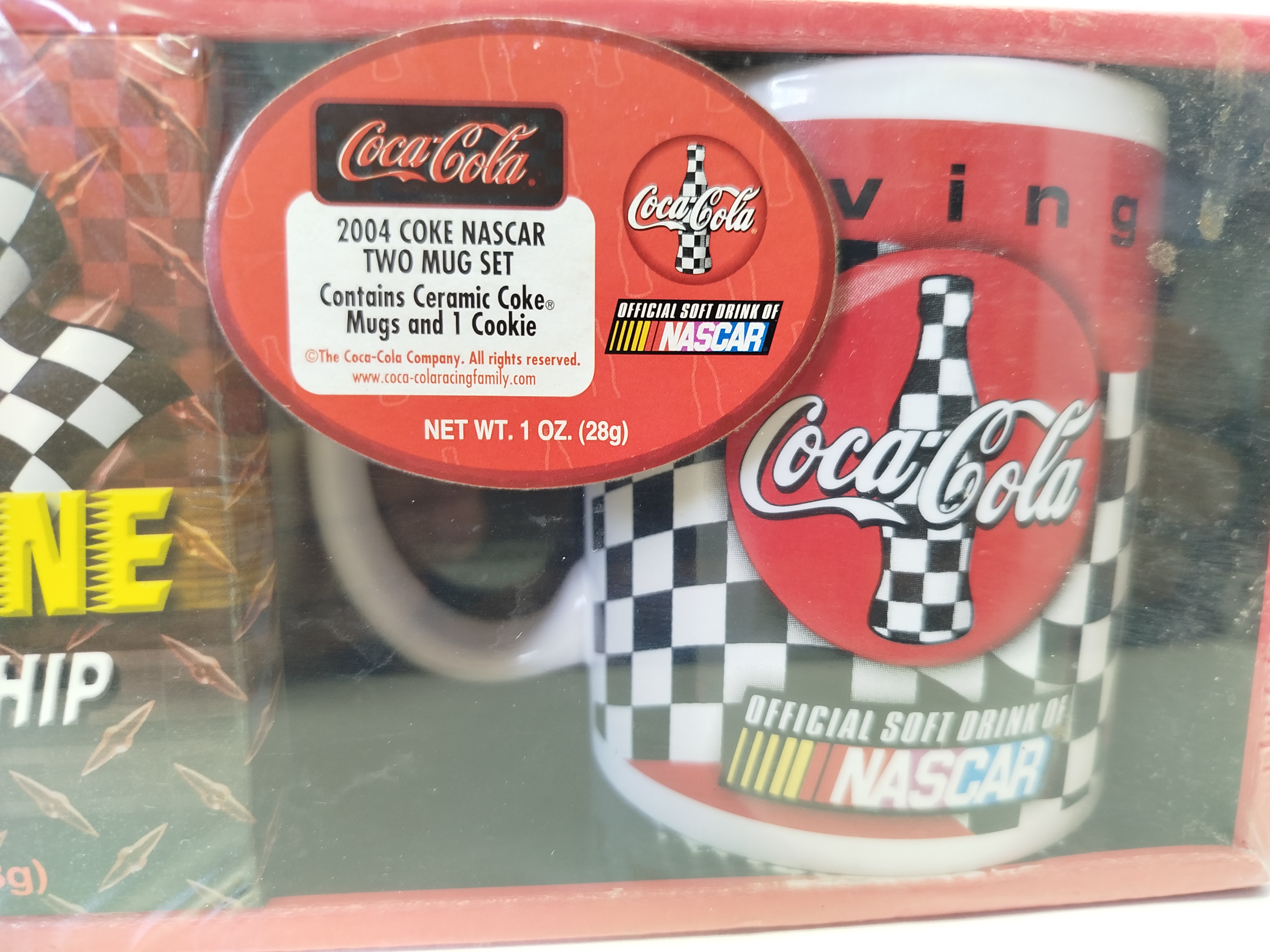 2004 Coke Official NASCAR  - 2 Mugs en su empaque original - Sin destapar