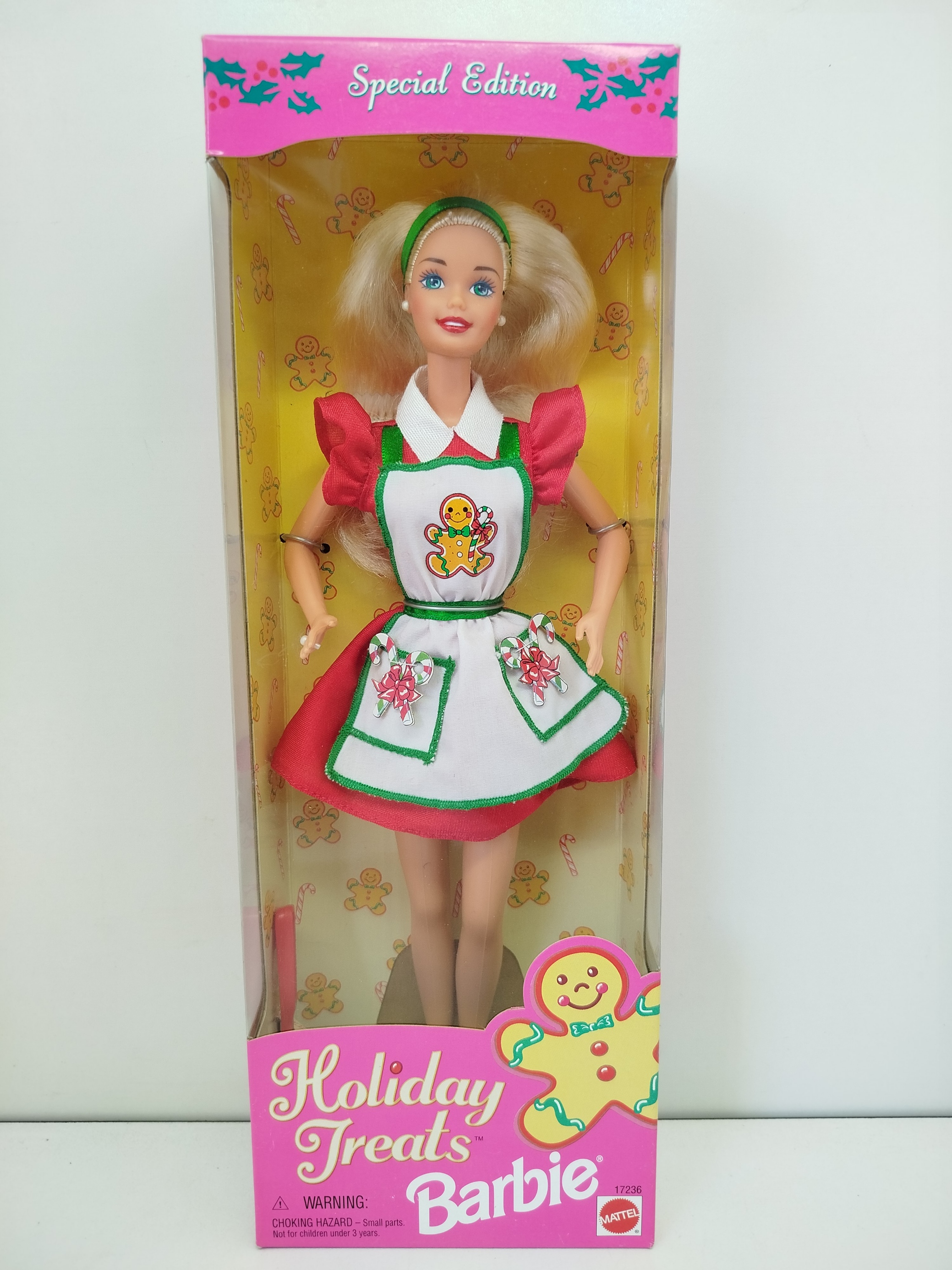 Holiday Treats Barbie - Special Edition (Modelo 17236), lanzada por Mattel en 1997 como una edición especial con temática navideña y de repostería.