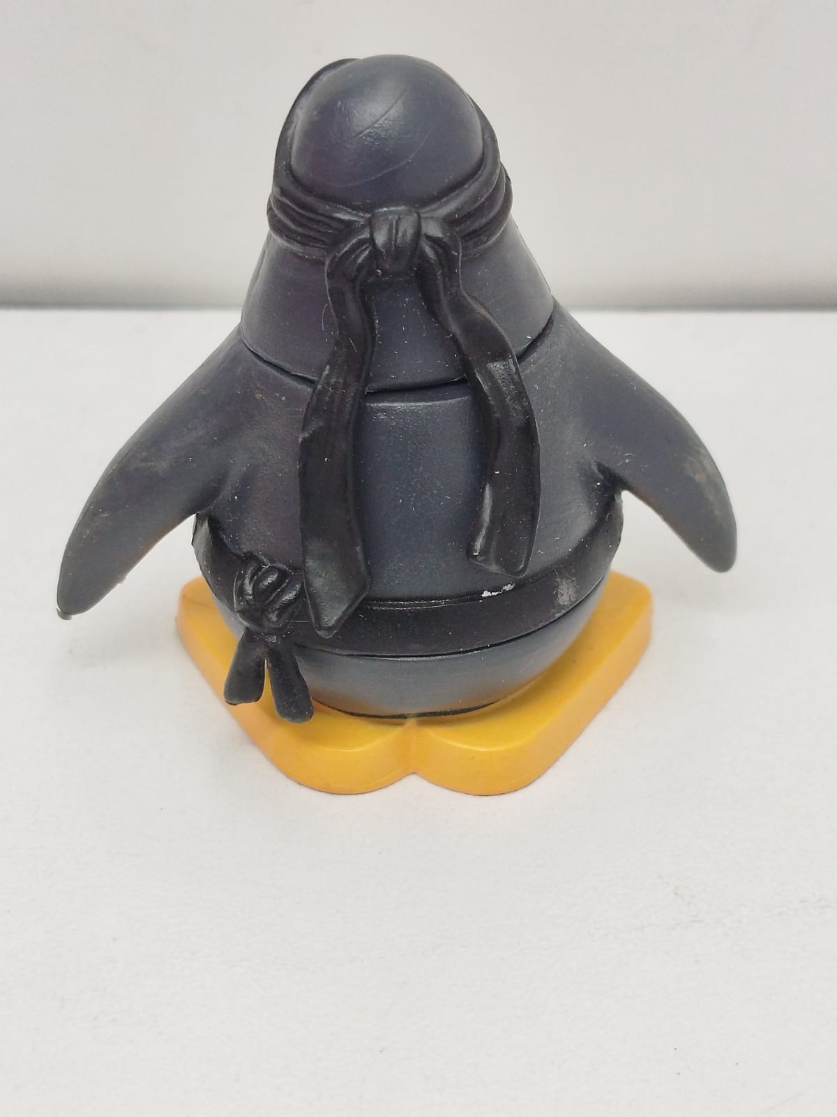 CLUB PENGUIN 
