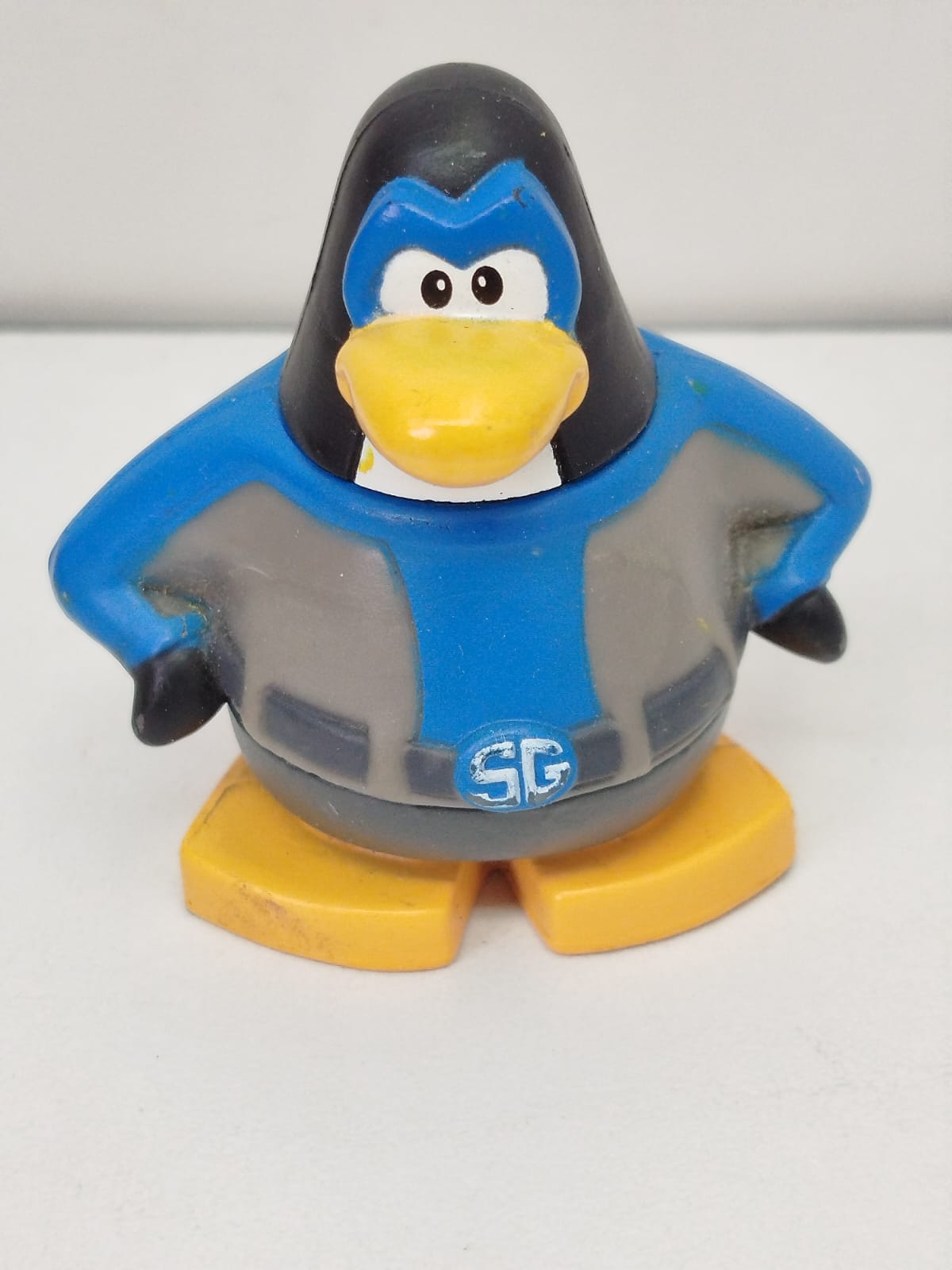 CLUB PENGUIN 
