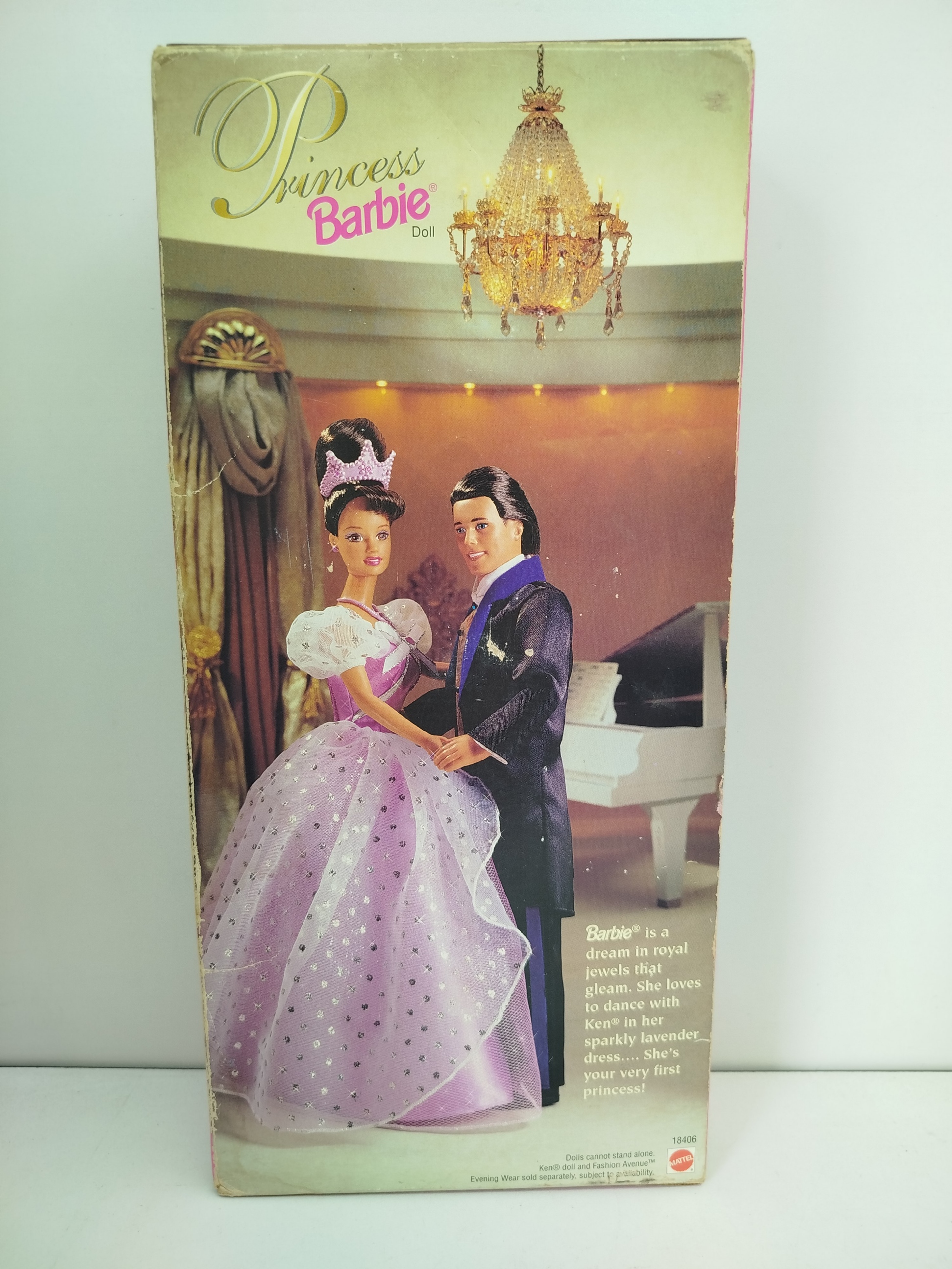 Princess Barbie Brunette (Edición Especial de 1997) de Mattel. Caja en regular estado