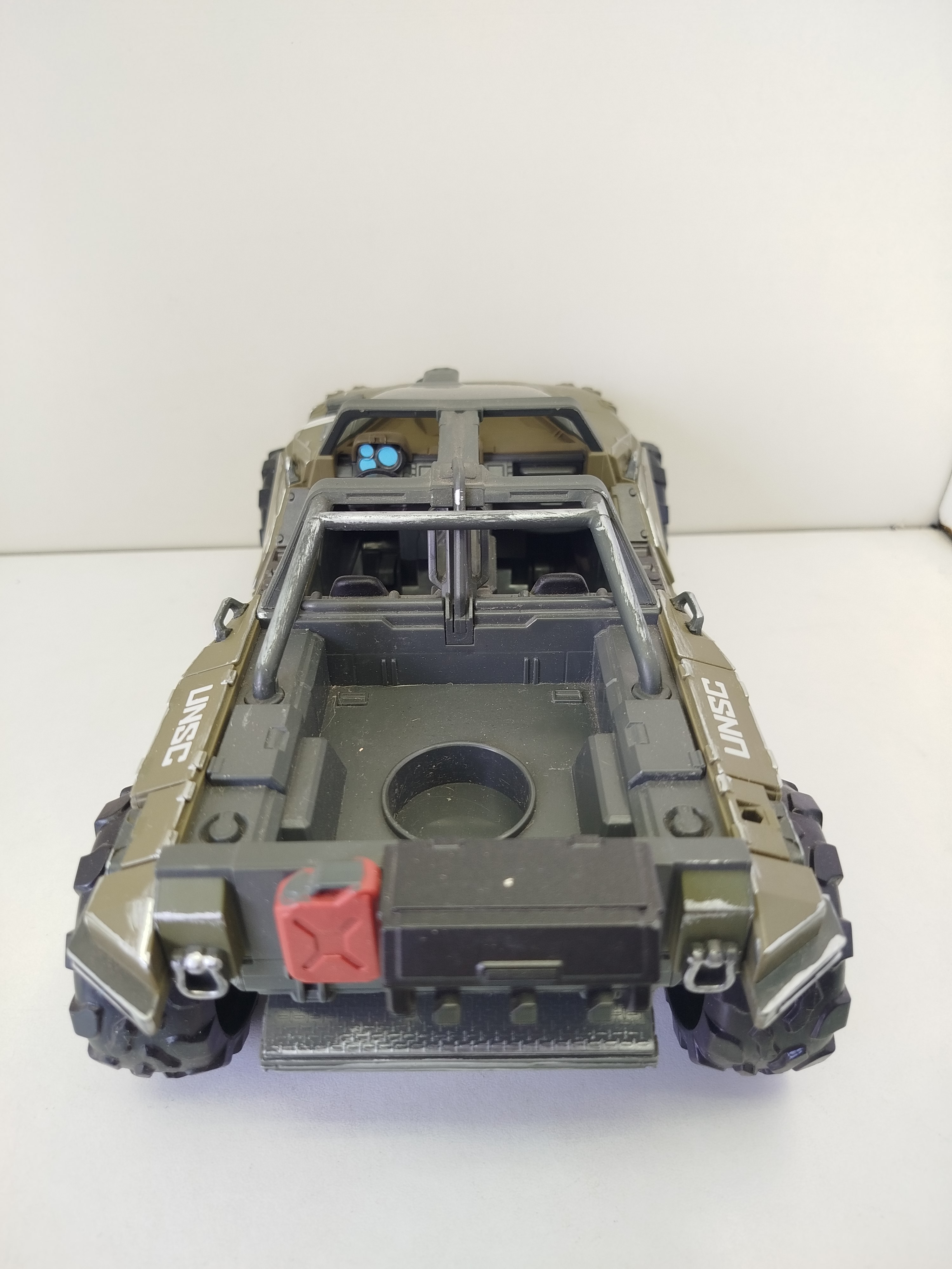 Warthog de la UNSC  franquicia Halo, lanzado por Jazwares bajo la colección "World of Halo" en el año 2020