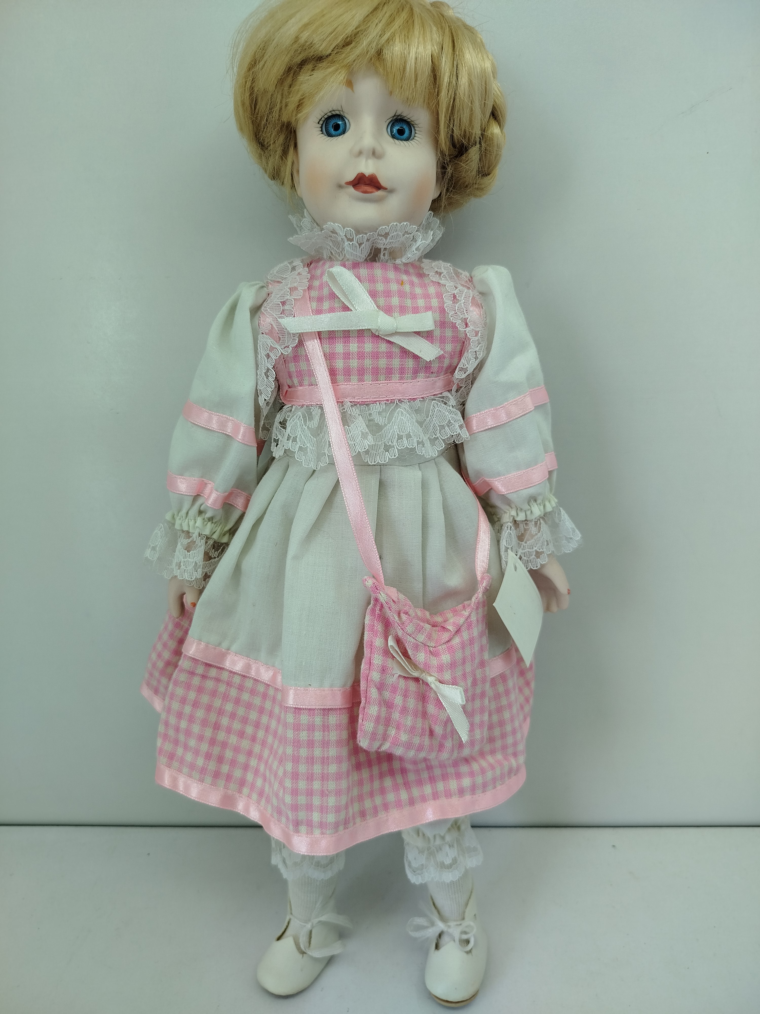 Molly Collector Dol -  Muñeca de porcelana de colección de estilo vintage