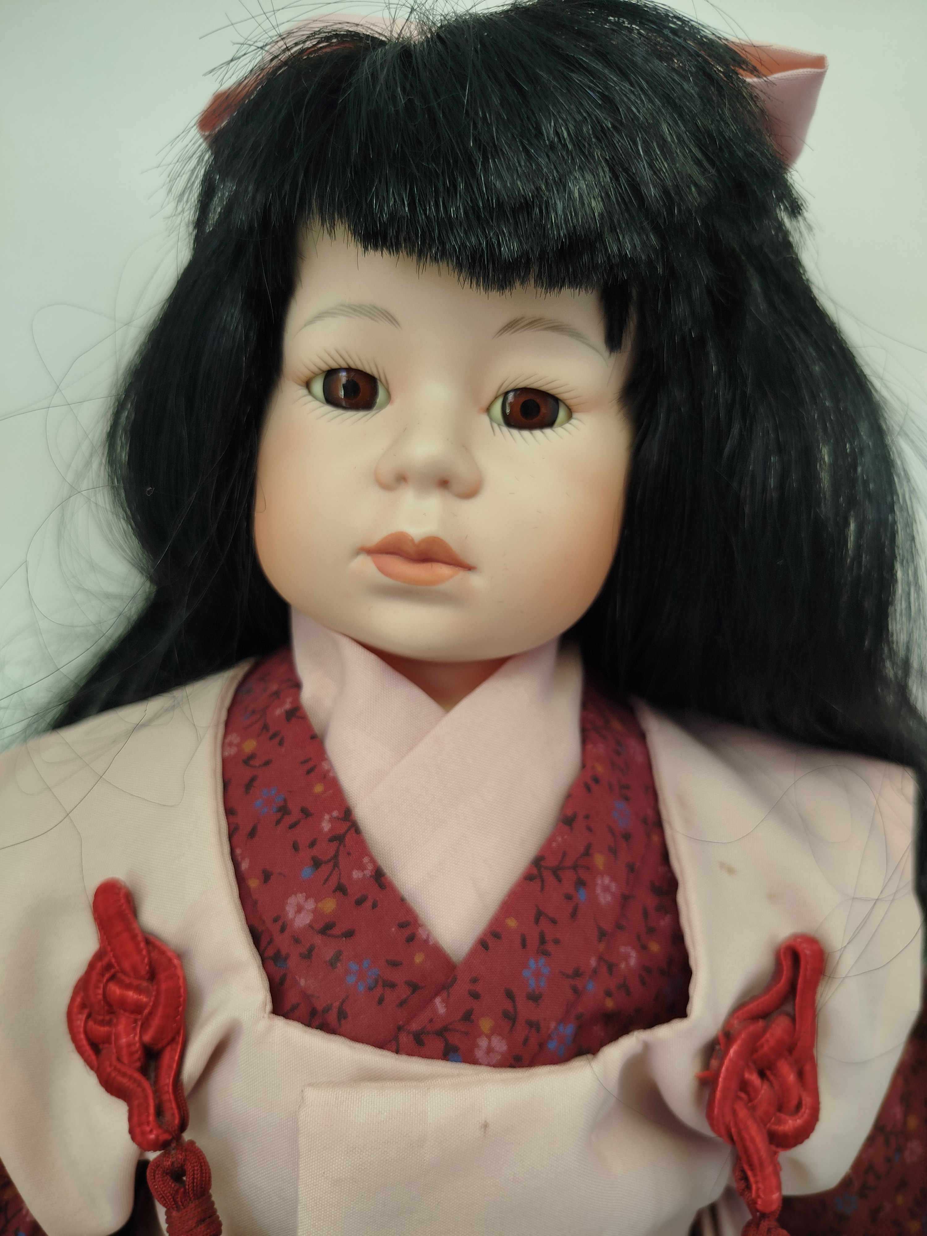 Muñeca japonesa de porcelana de colección de estilo vintage,  diseñada inspirándose en las tradicionales muñecas Ichimatsu
