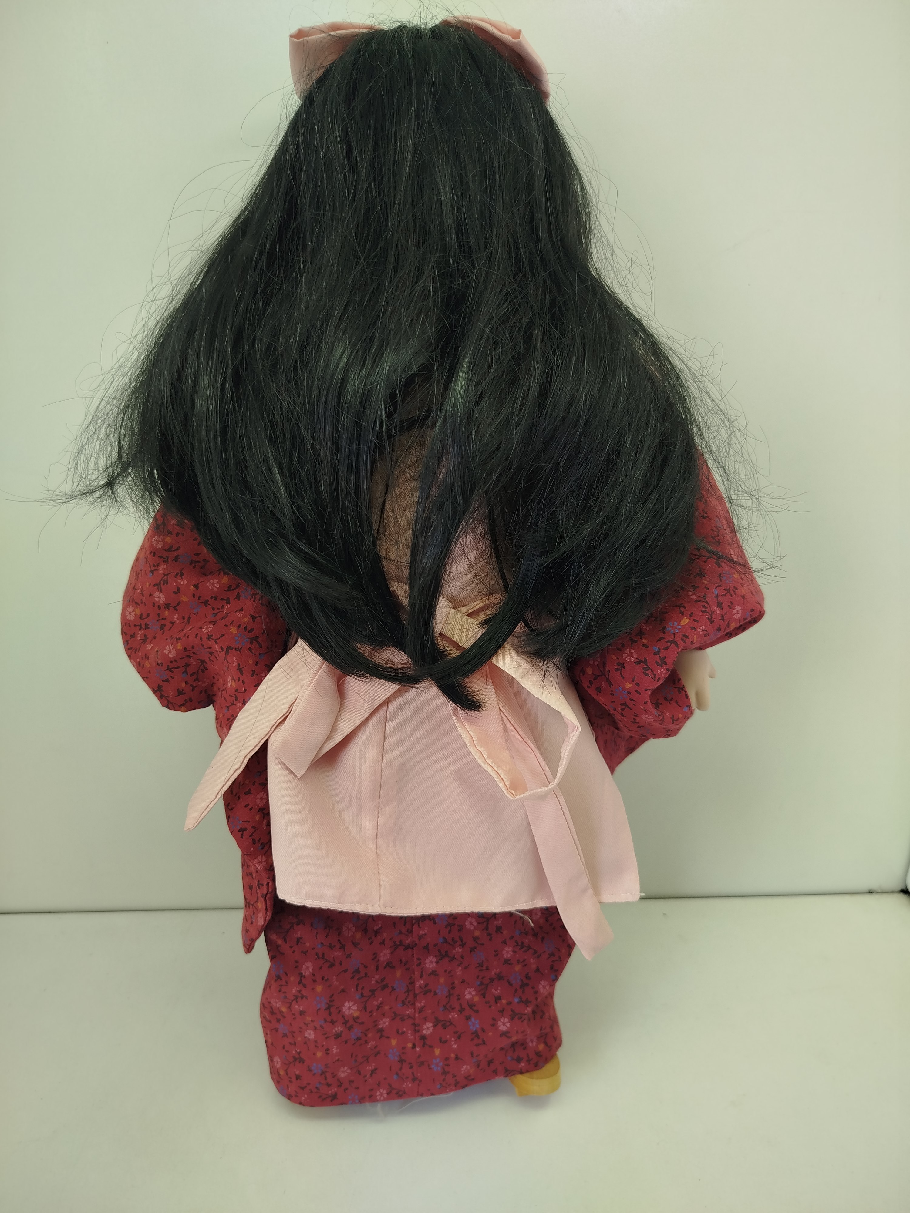 Muñeca japonesa de porcelana de colección de estilo vintage,  diseñada inspirándose en las tradicionales muñecas Ichimatsu