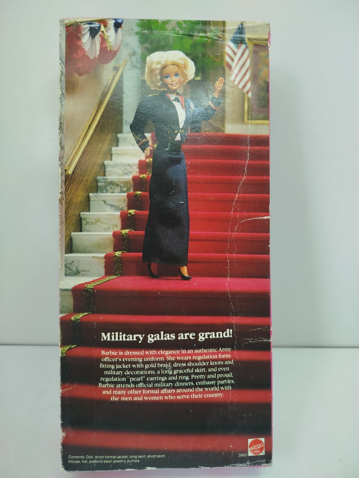  Army Barbie - American Beauties Collection Limited Edition, lanzada al mercado por Mattel en el año 1989