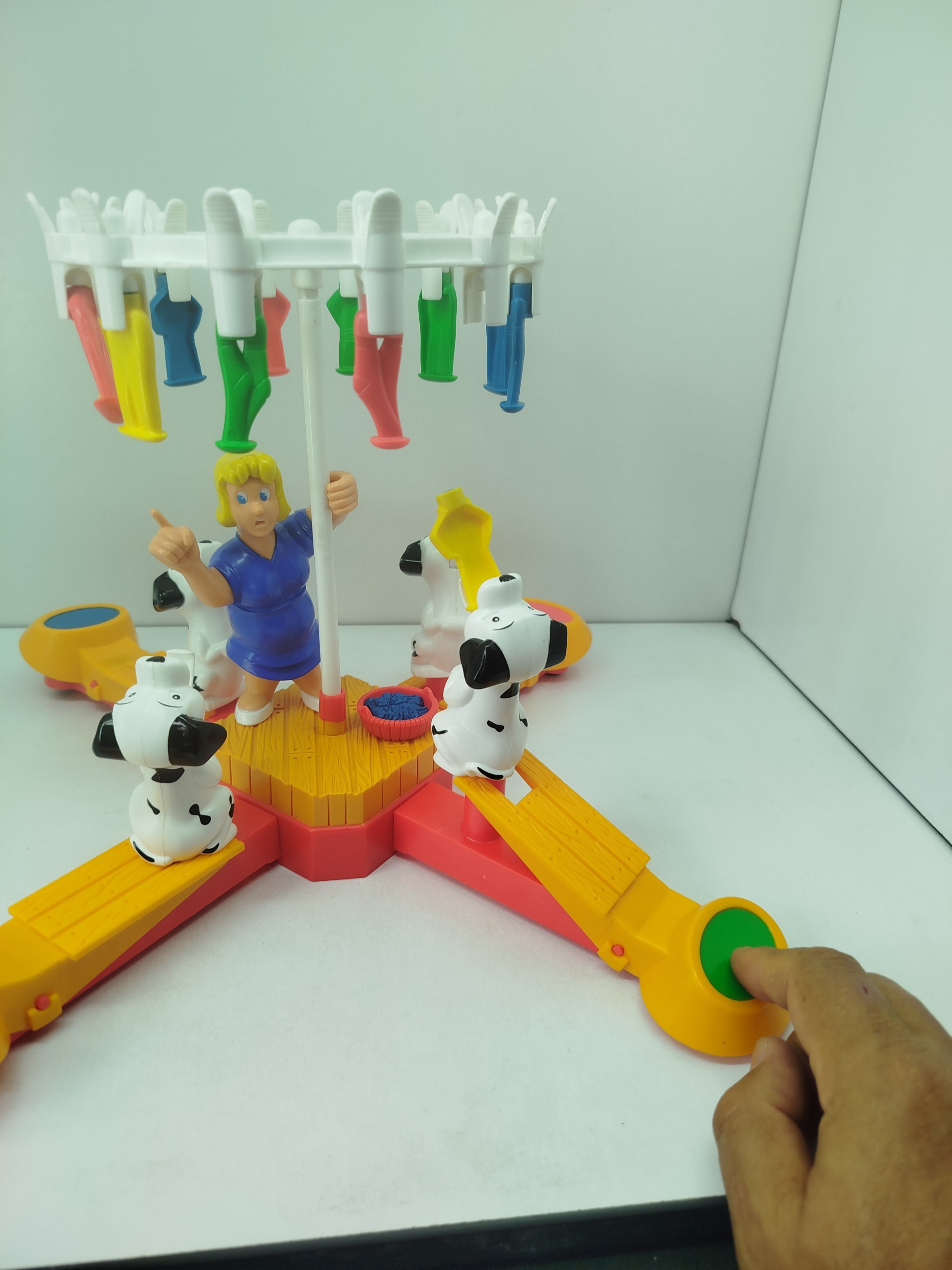 Juego de mesa vintage Perritos Traviesos