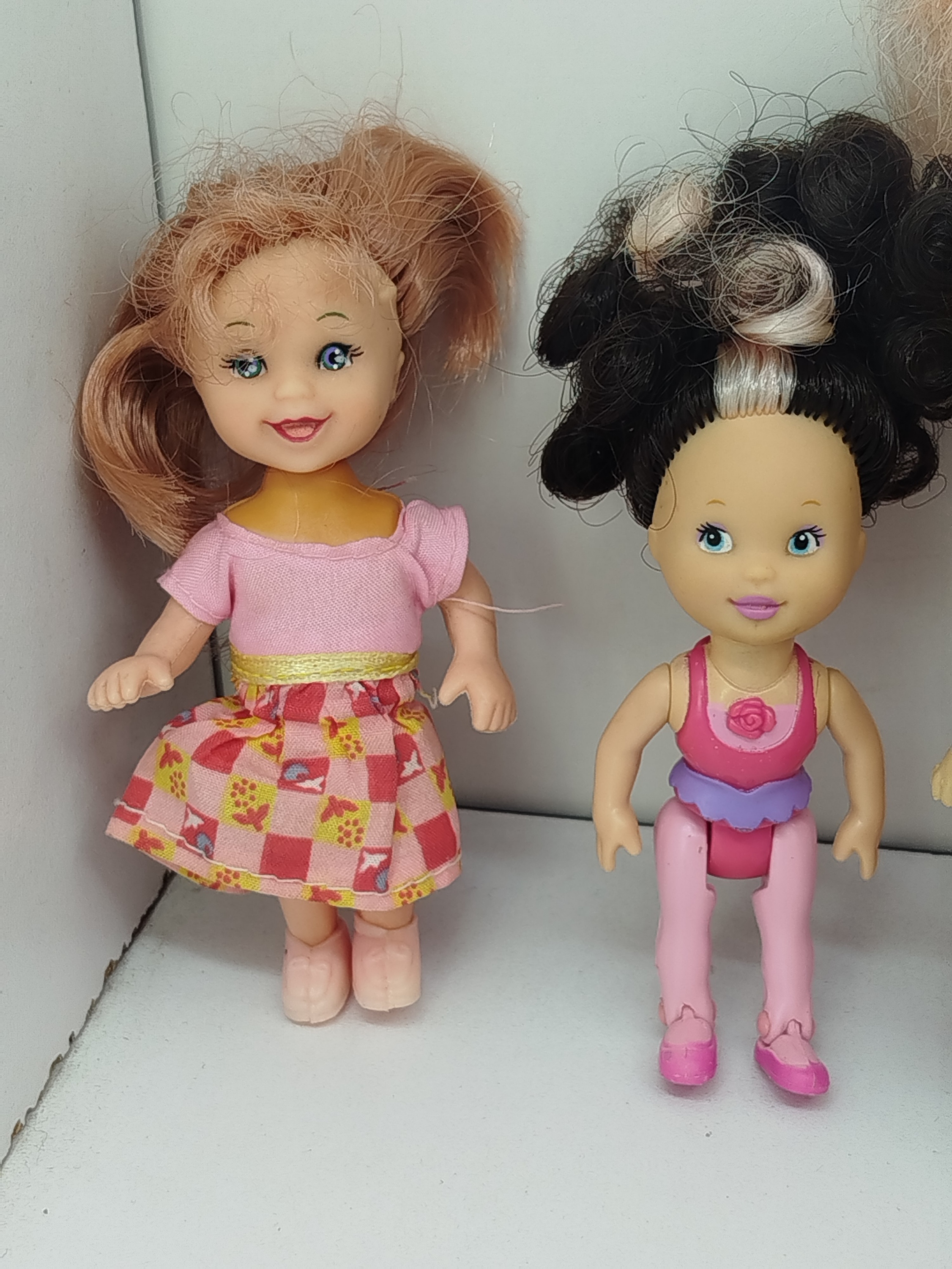 13 Muñequitas vintage mini mas ropa variada de 15 a 7cm