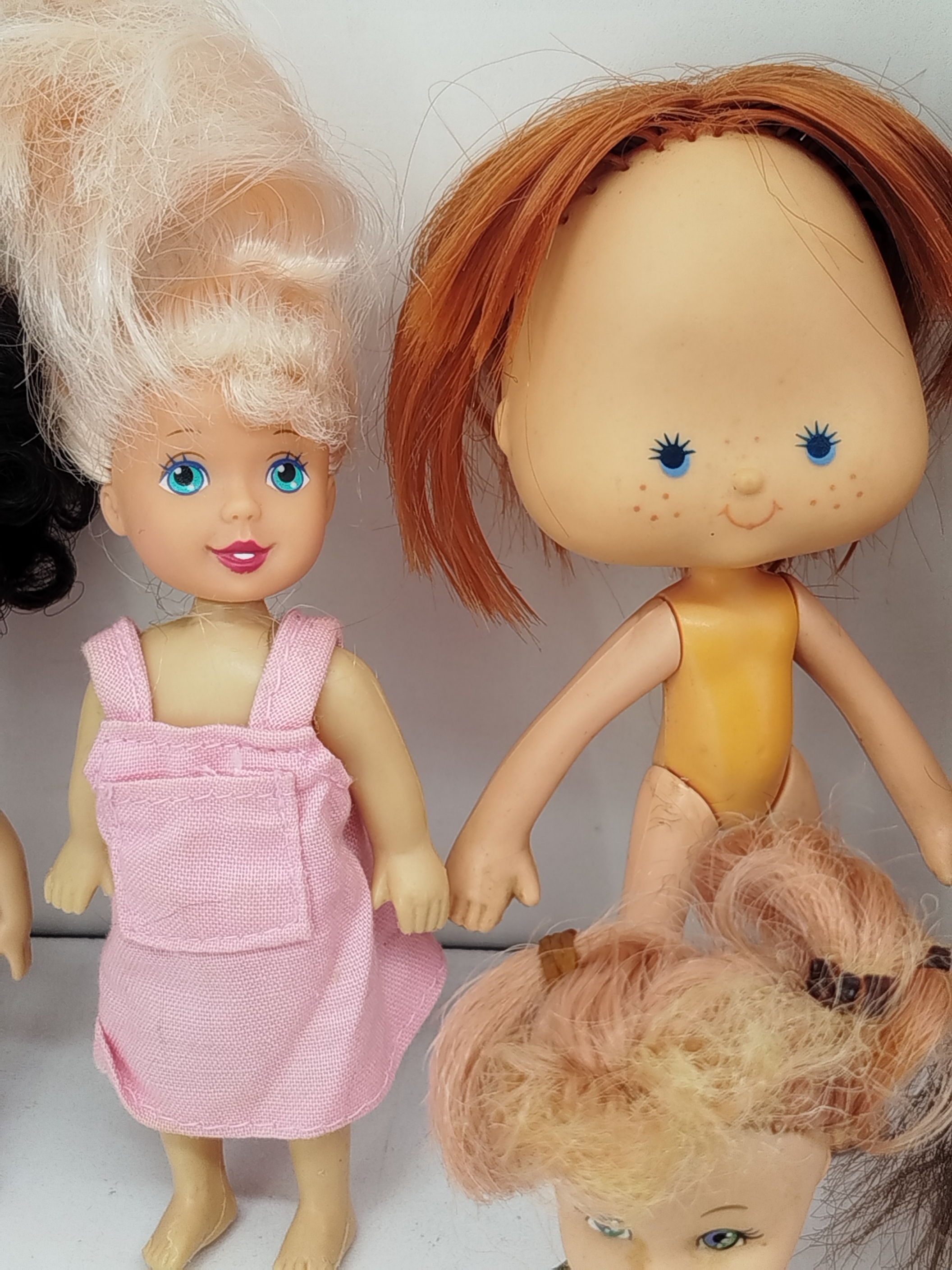 13 Muñequitas vintage mini mas ropa variada de 15 a 7cm