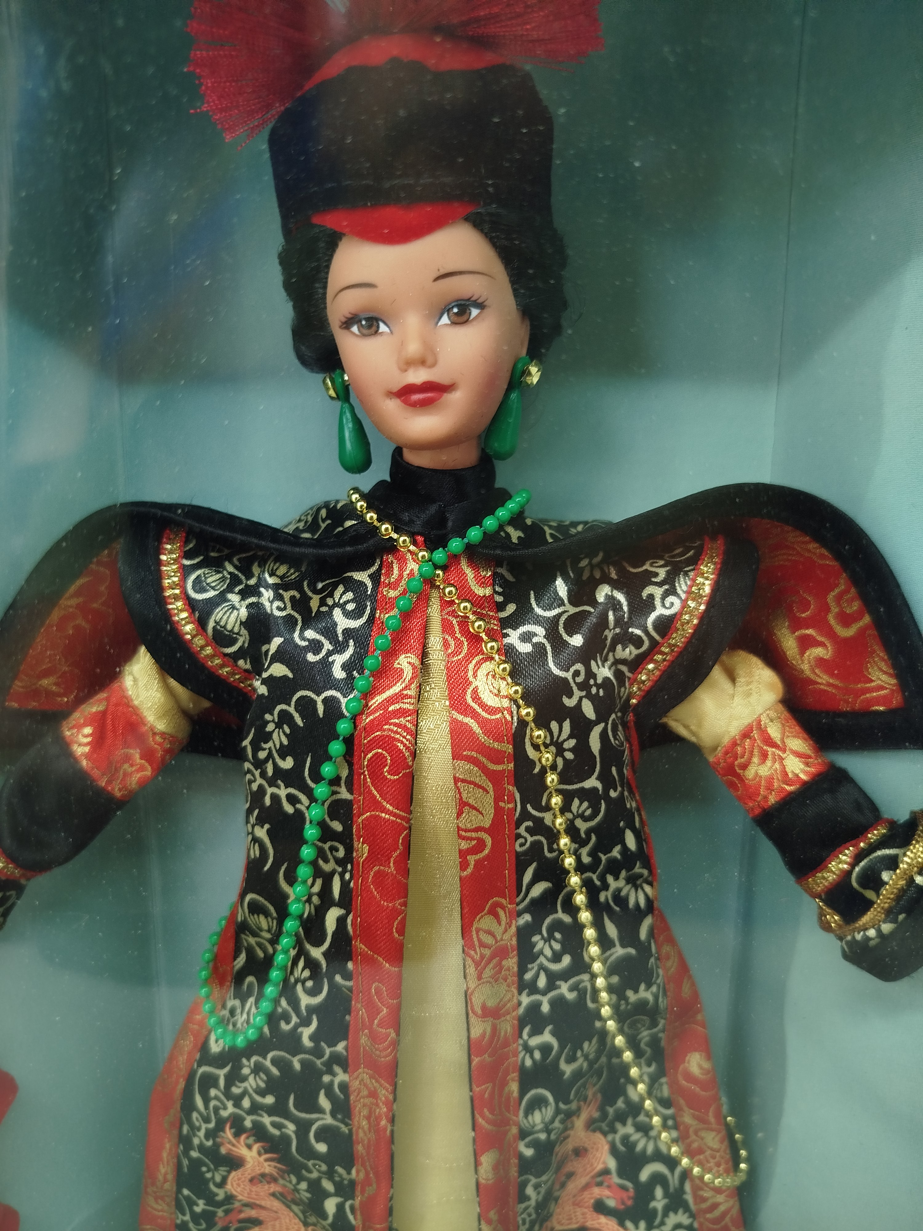 Chinese Empress Barbie (Emperatriz China), perteneciente al Volumen 10 de la línea The Great Eras Collection, lanzada por Mattel en 1996 