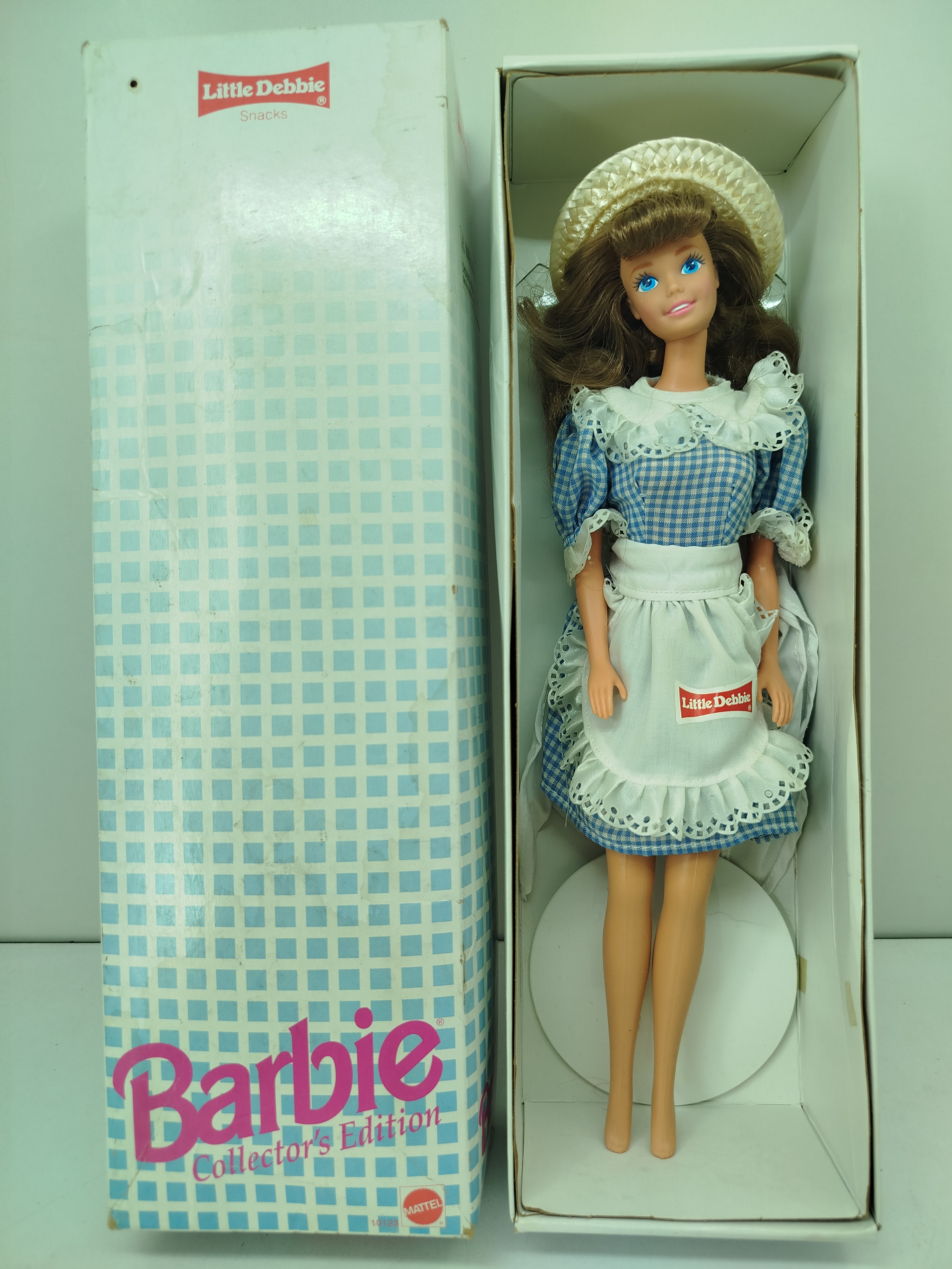 Little Debbie Barbie Doll (Serie II) de Edición para Coleccionistas, lanzada al mercado por Mattel en 1995 