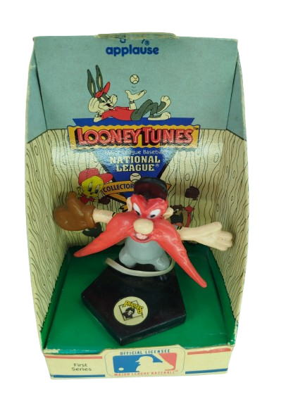 8 Vintage Looney Tunes Baseball