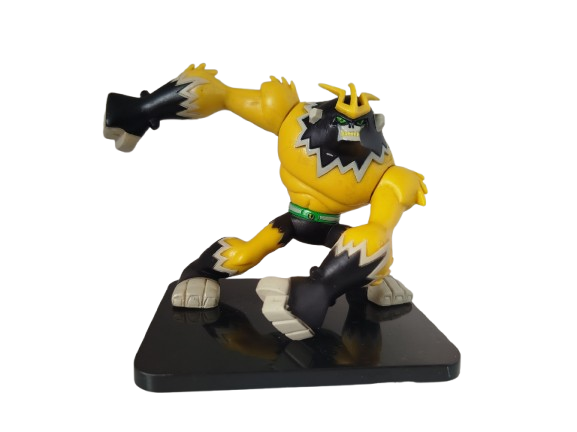 BEN 10 - SHOCKSQUATCH - ALIENIGENA CON APARIENCIA DE "PIE GRANDE" CON PODERES ELECTRICOS
