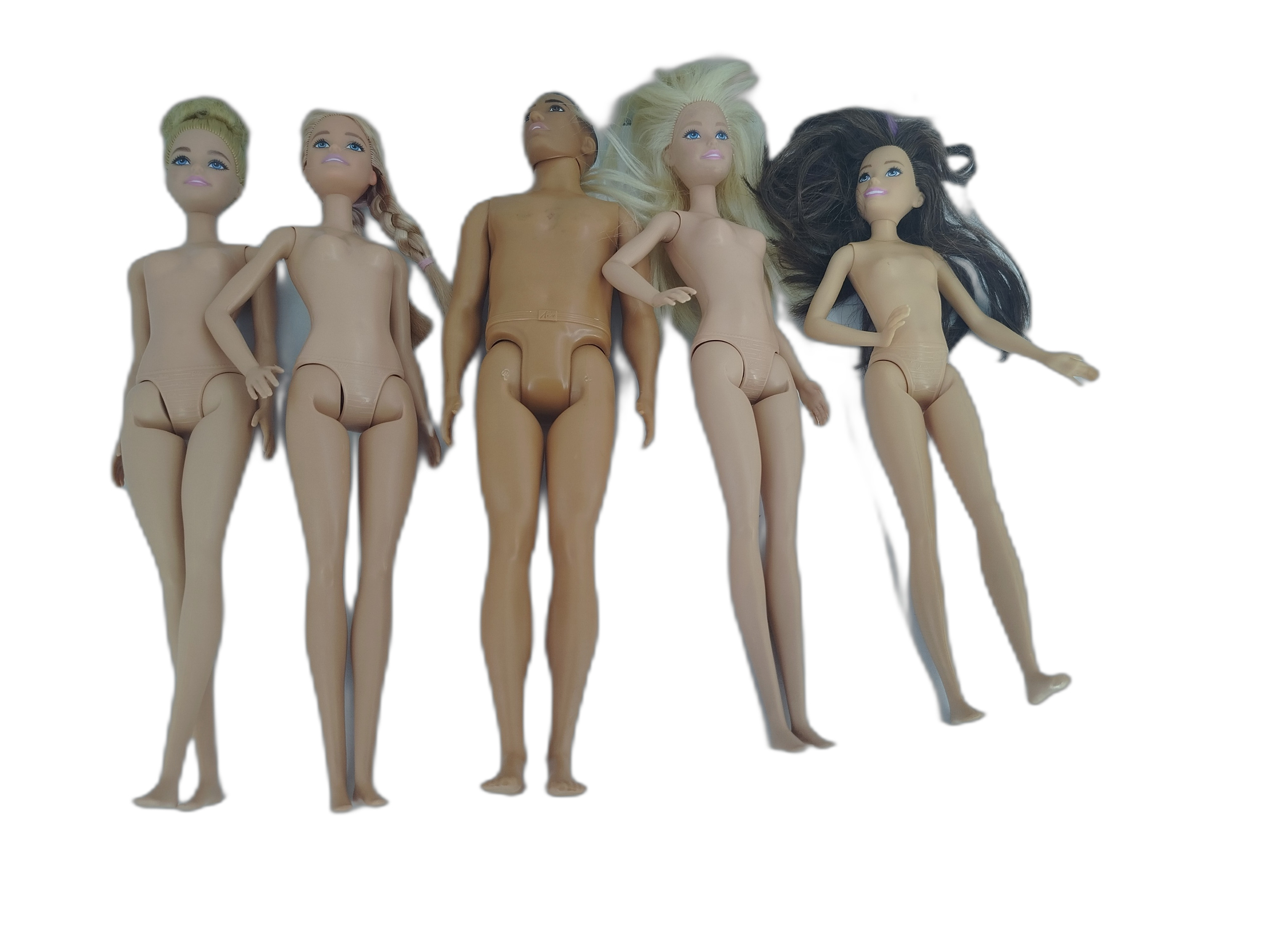5 Muñecas barbies