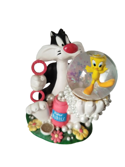 Bola de nieve de piolin y silvestre