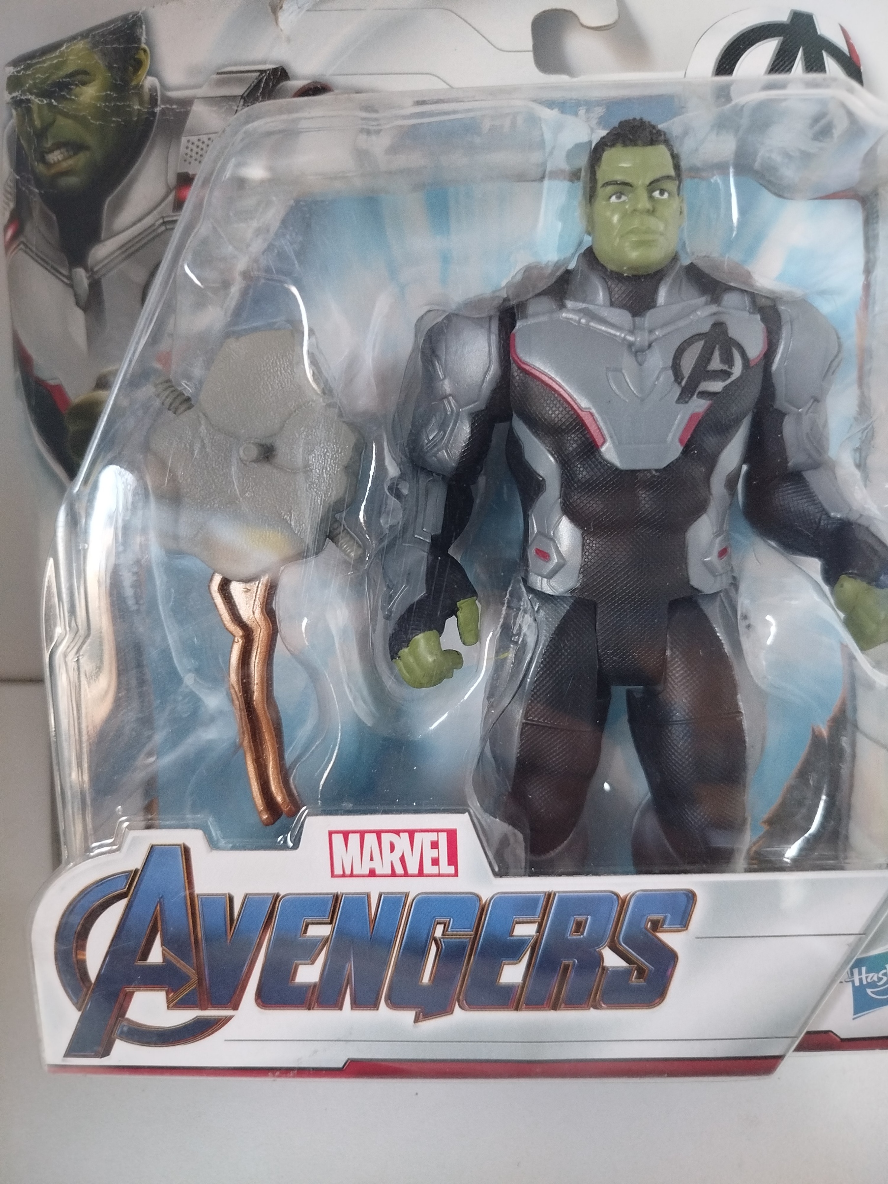 MARVEL - Hulk en traje